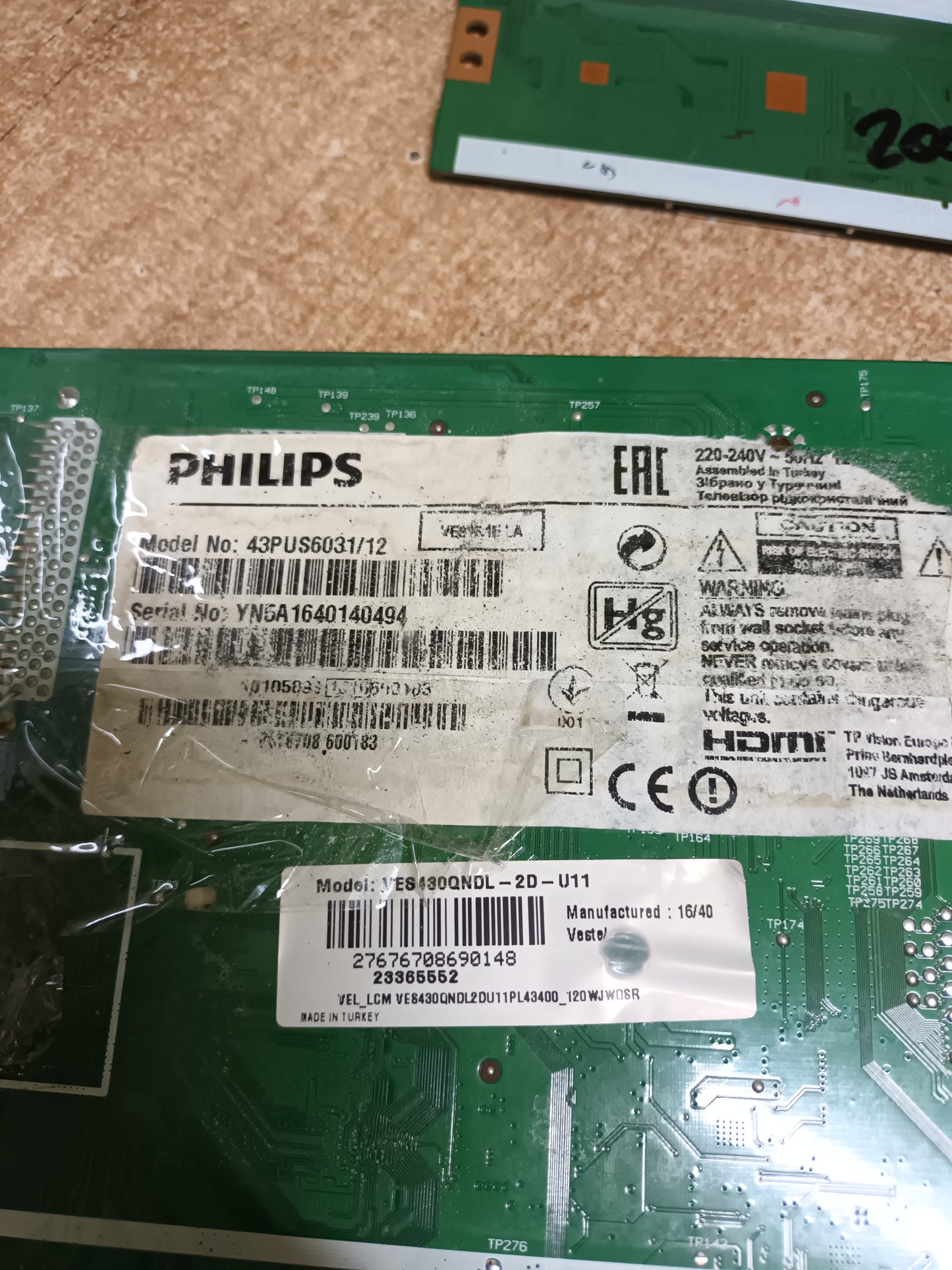 6870C-0552A, DE TV PHILIPS 43PUS6031/12, (ref-200)