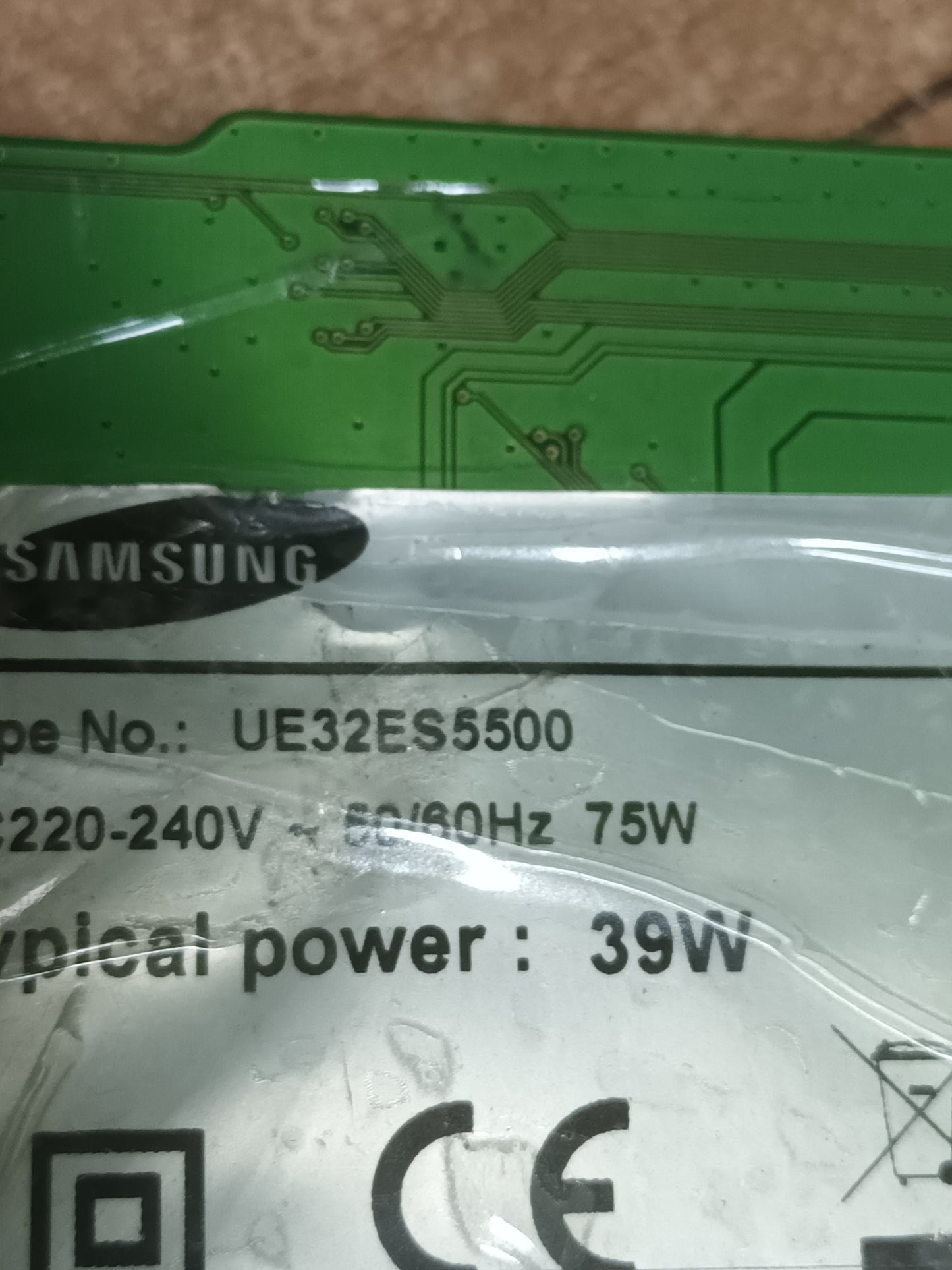 V320HJ2-CPE2, T-COM DE TV SAMSUNG UE32ES5500