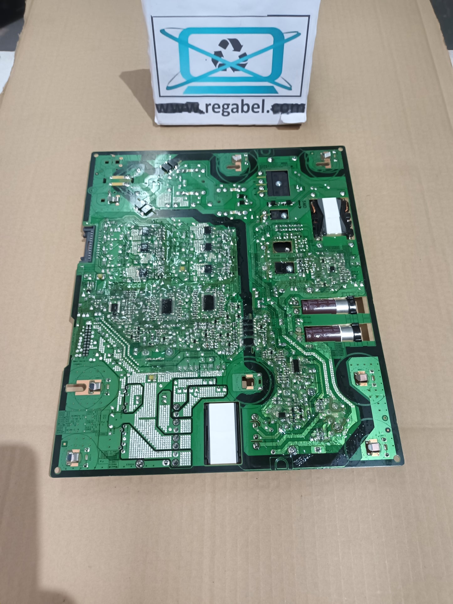 BN44-00878C, de SAMSUNG UE49NU8075T, NUEVA