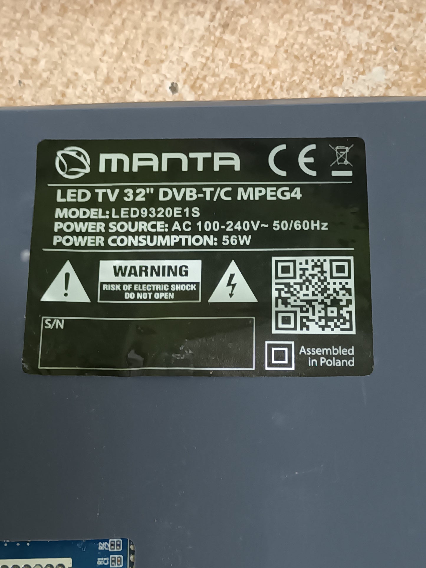 PLACA BASE, CV338H-T42, desmontada de TV MANTA LED9320E1S,