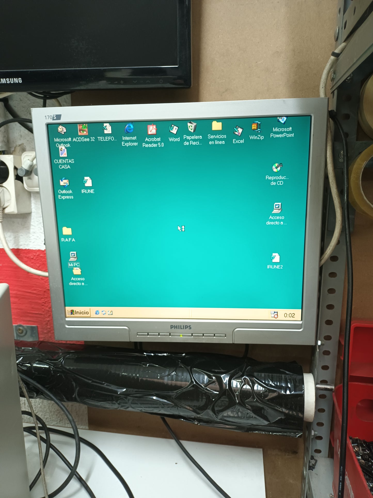 n-8, pc retro PENTIUM MMX, 166MHZ