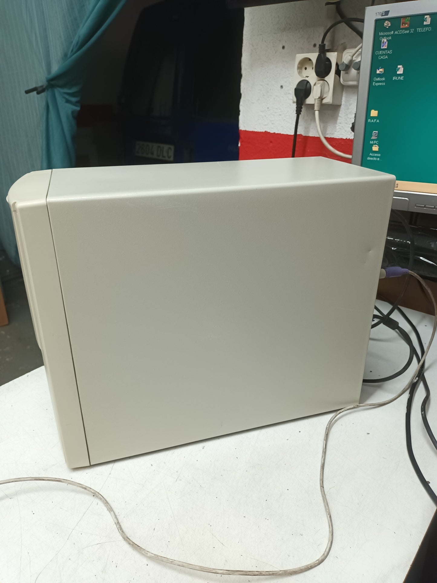 n-8, pc retro PENTIUM MMX, 166MHZ