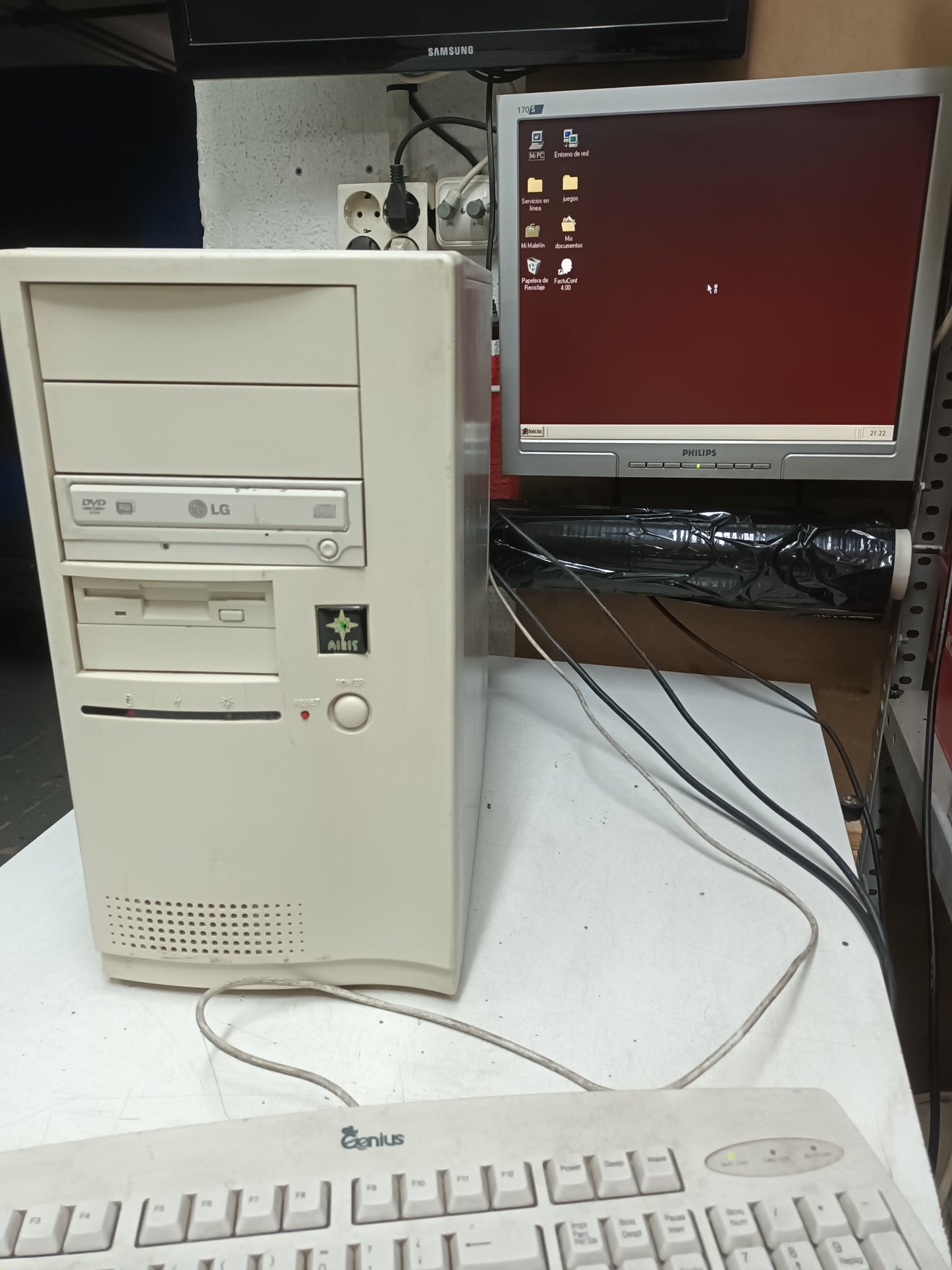 n-10, pc retro AMD K6-2/400,