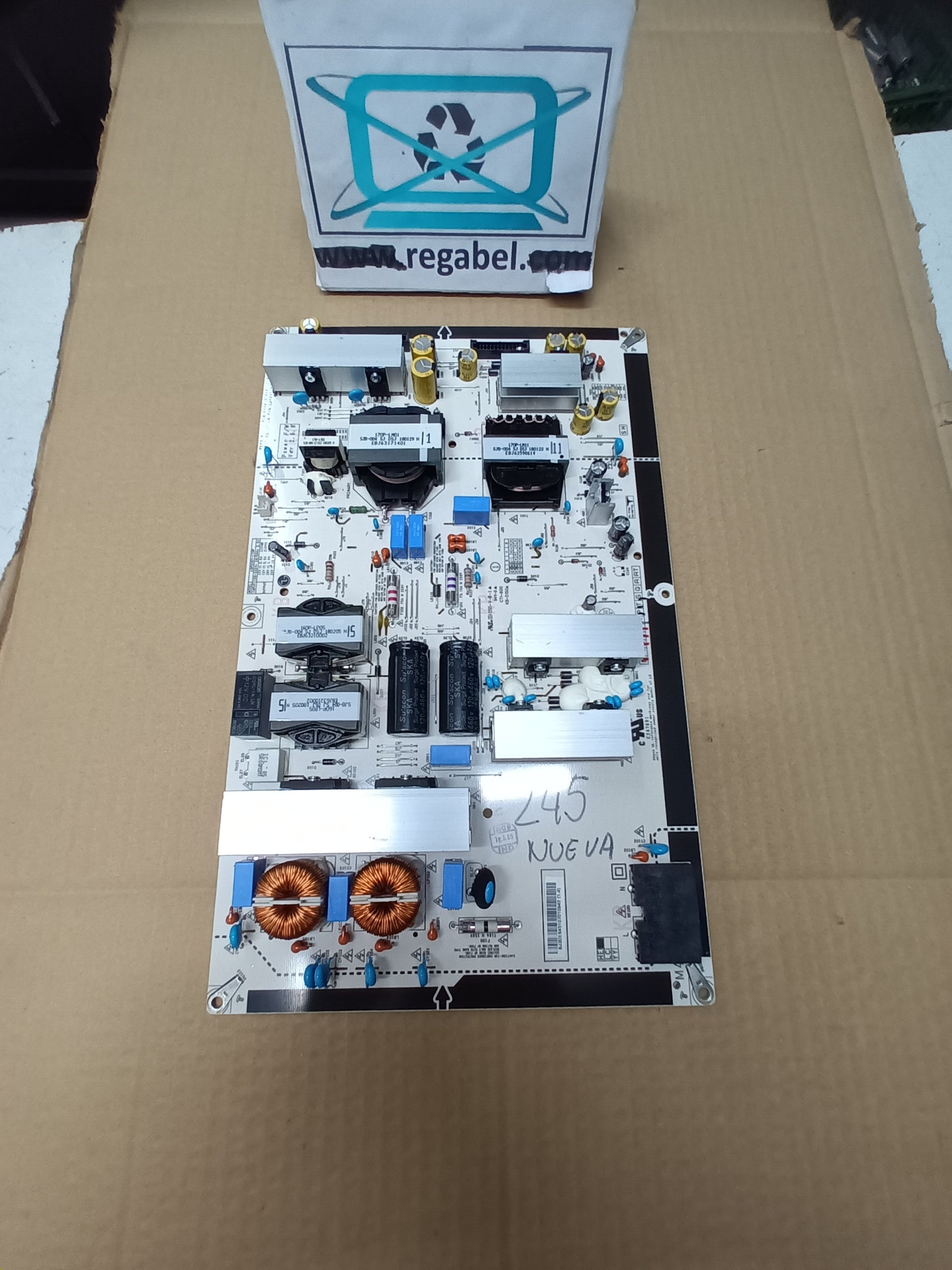 EAX67218501(1.4), de LG OLED55V7V, NUEVA