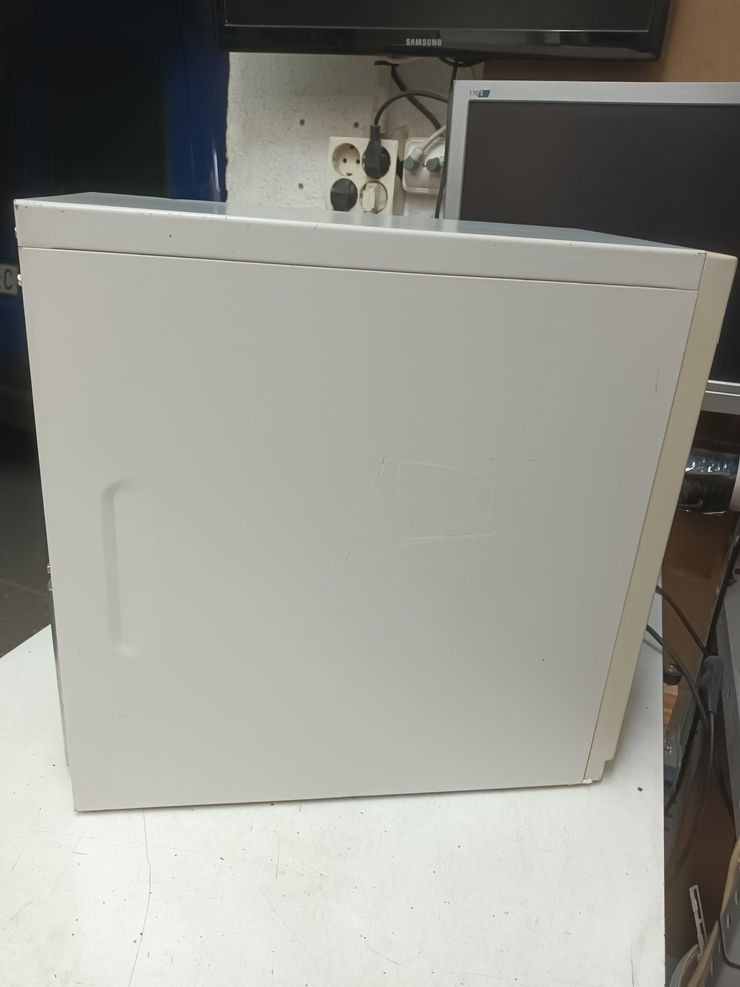 PC Pentium 4, 1500MHz (ref.4)
