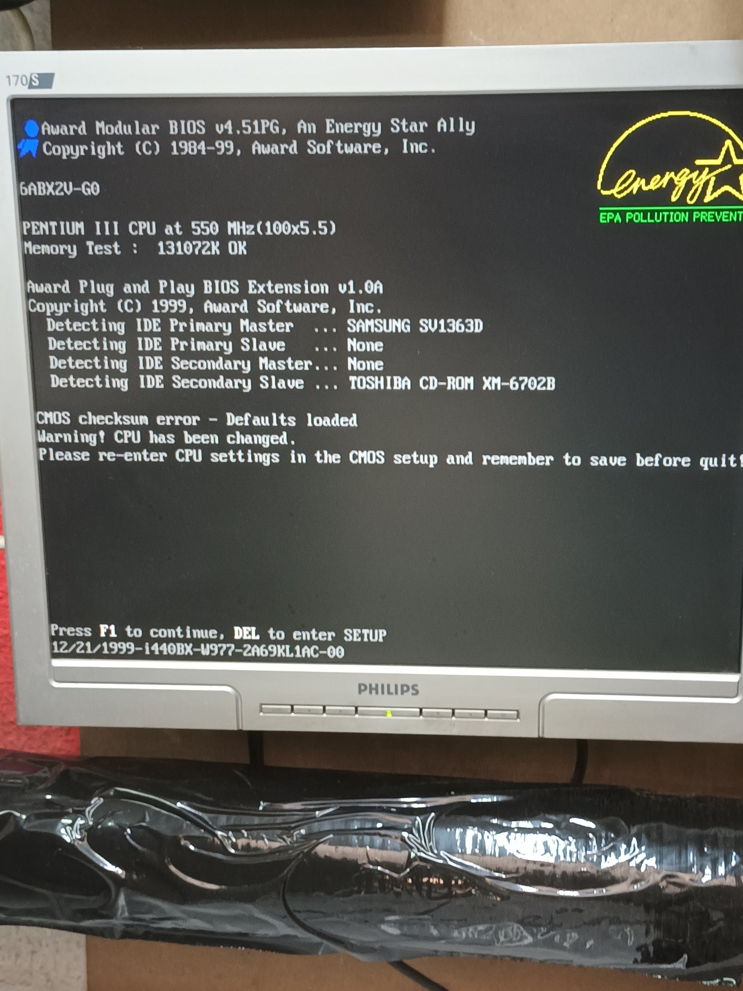 n-6, pc retro PENTIUM III, 550MHZ, con W98,(ref.6)