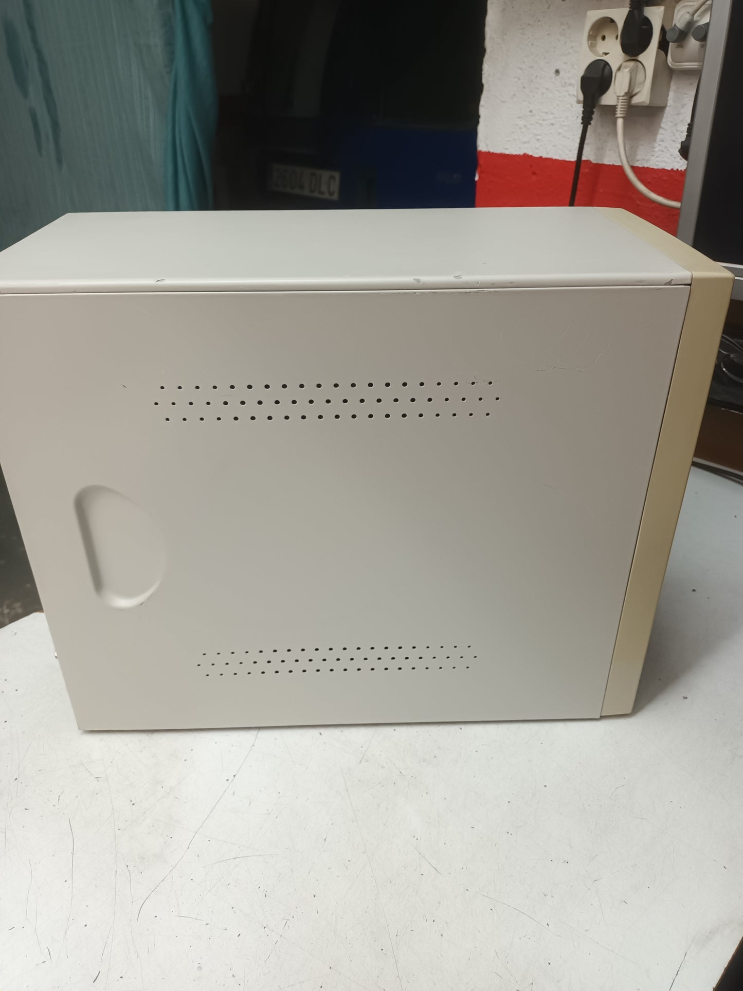n-6, pc retro PENTIUM III, 550MHZ, con W98,(ref.6)