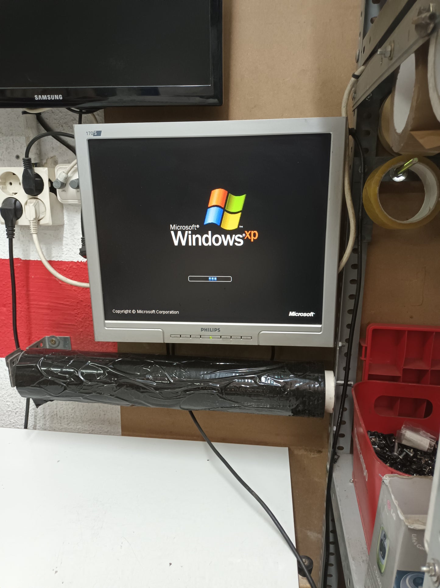 n-18, hp compaq, Pentium III 800MHz, y Windows xp