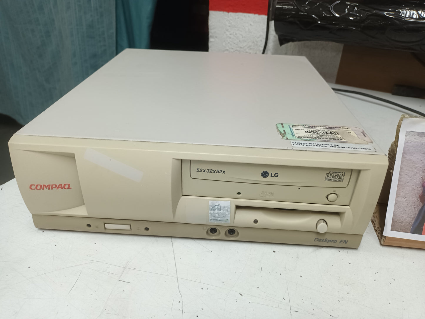 n-18, hp compaq, Pentium III 800MHz, y Windows xp