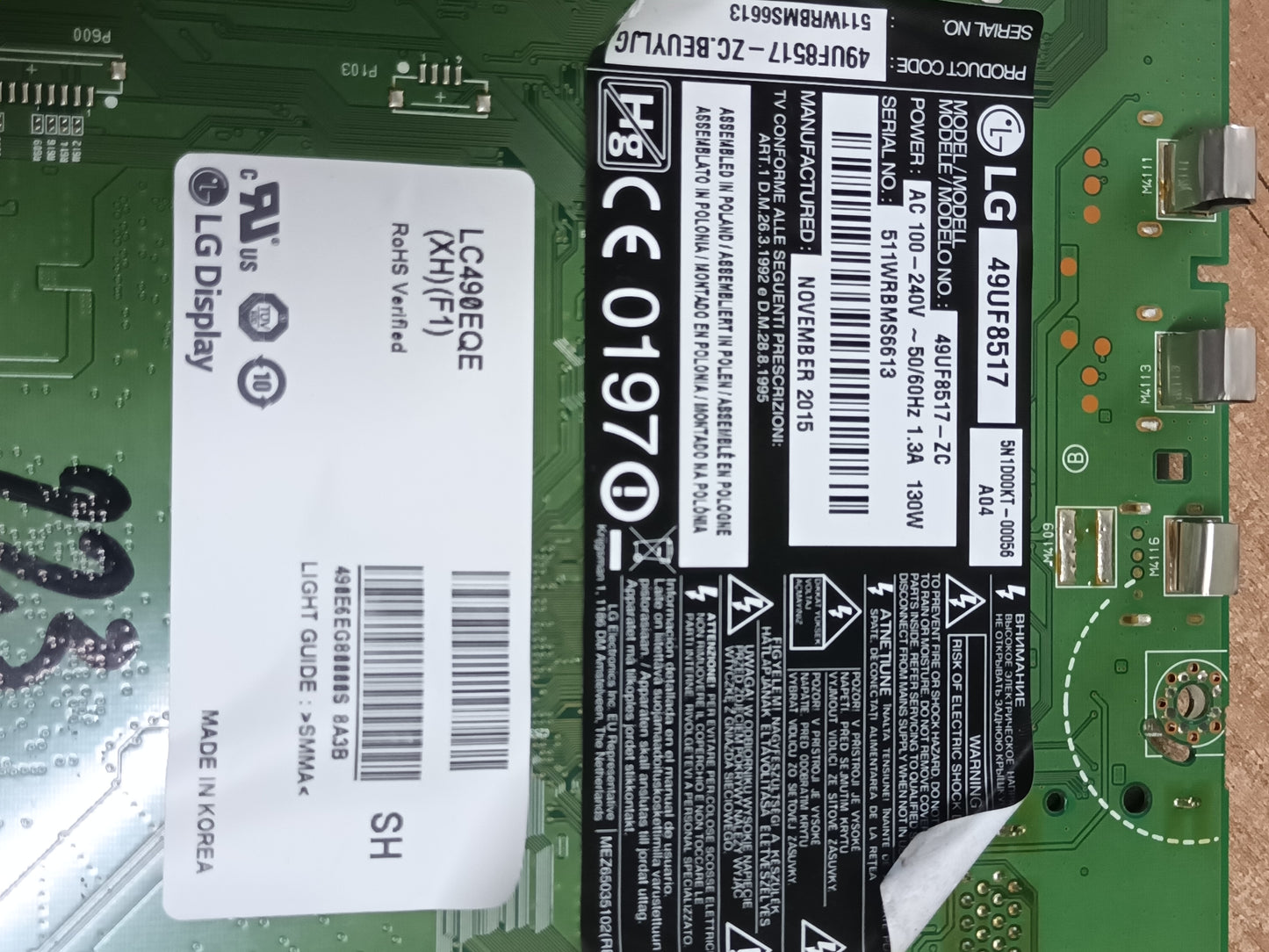 6870C-0553A, de LG49UF8517,