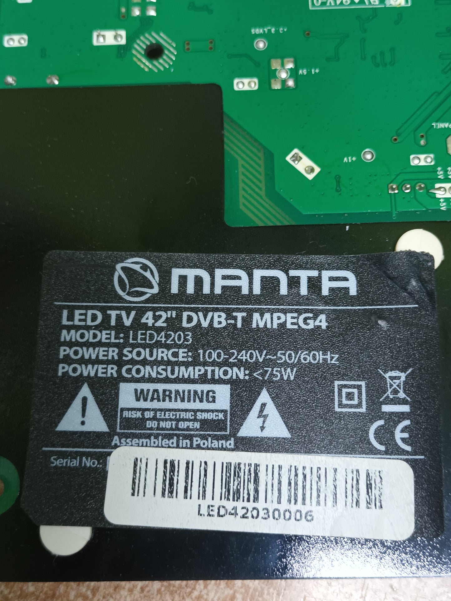 CV9202H-A39, DE TV MANTA LED4203,(ref-332)