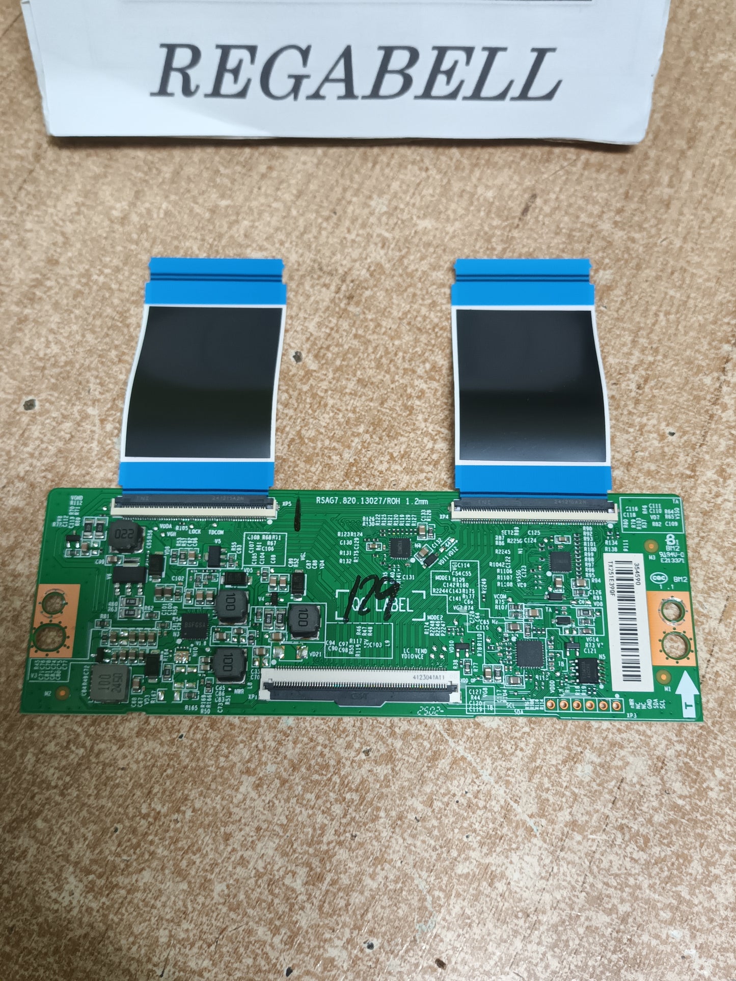 placa t-com, RSAG7.820.13027/R0H, desmontada de TV HISENSE 65379N