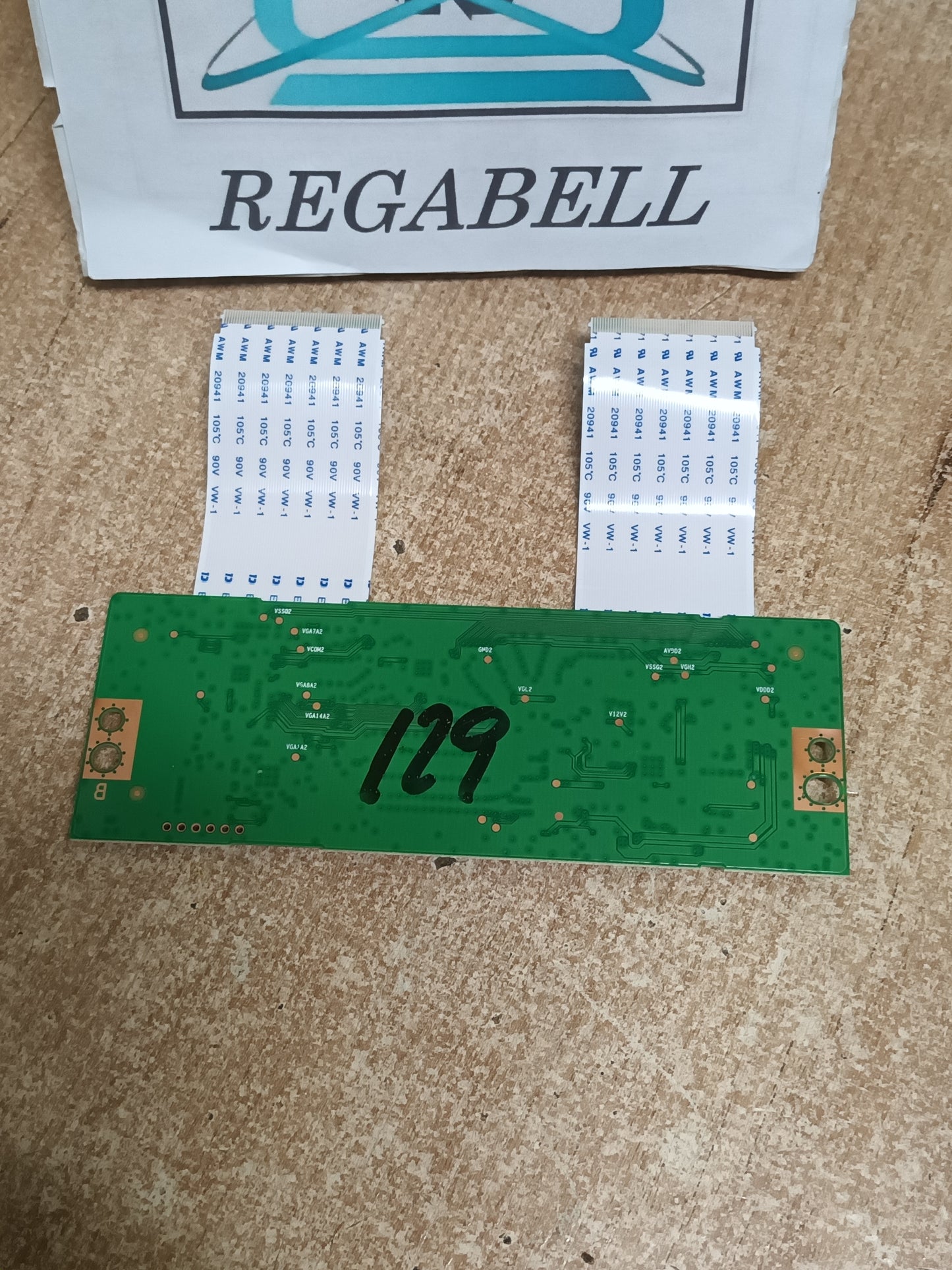 placa t-com, RSAG7.820.13027/R0H, desmontada de TV HISENSE 65379N