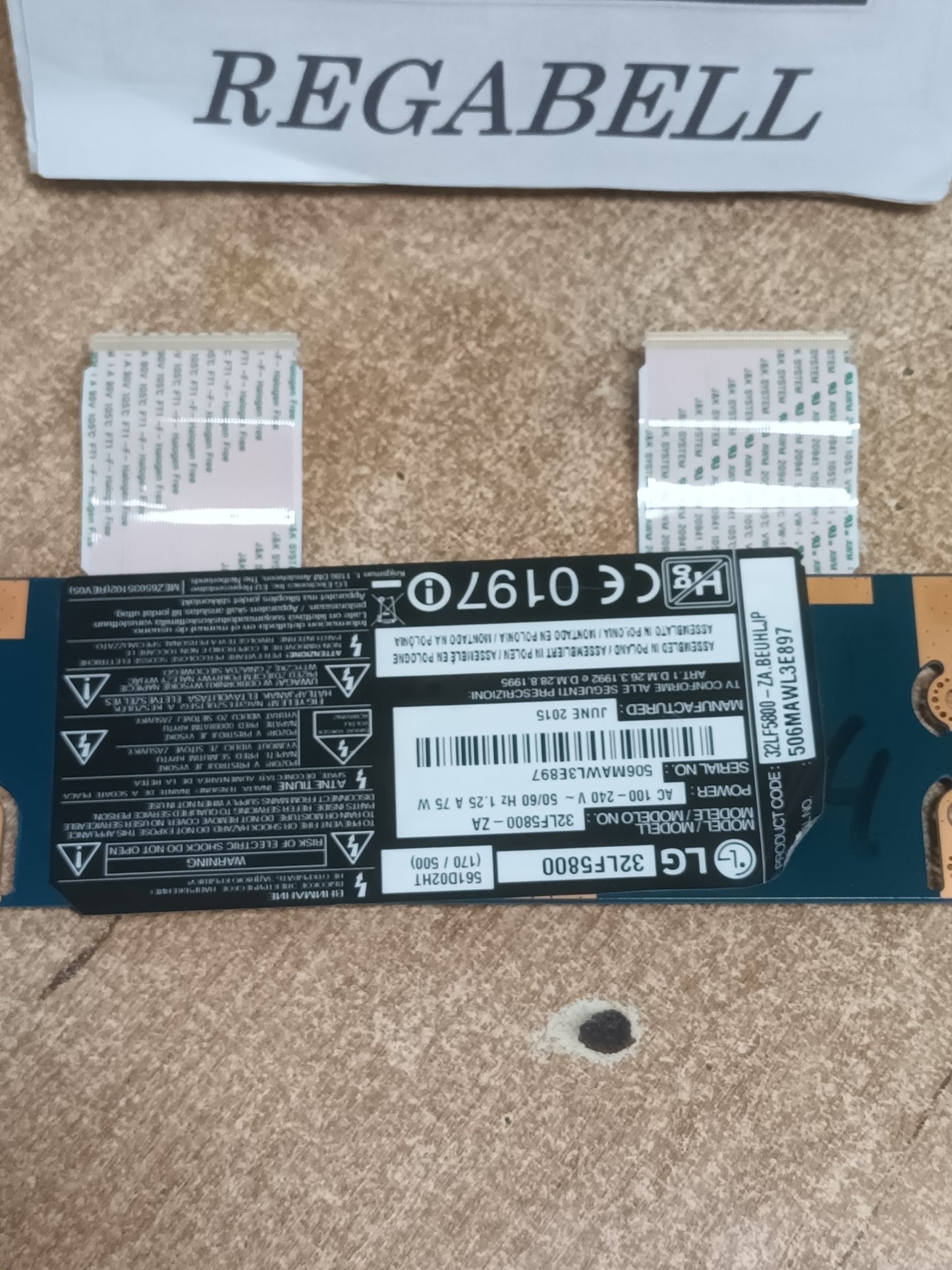 T320HVN05.6, desmontada de TV LG32LF5800,