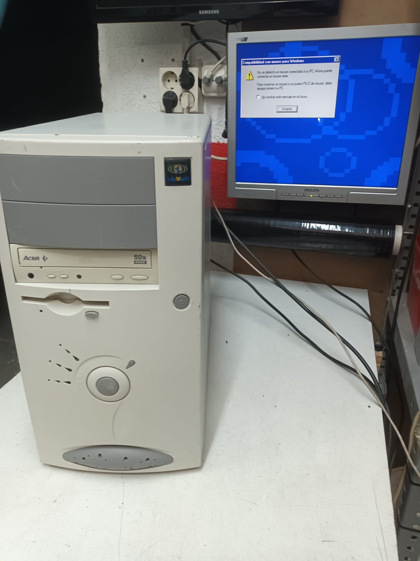 n-20, PENTIUM III, 800MHZ, y WINDOWS 98