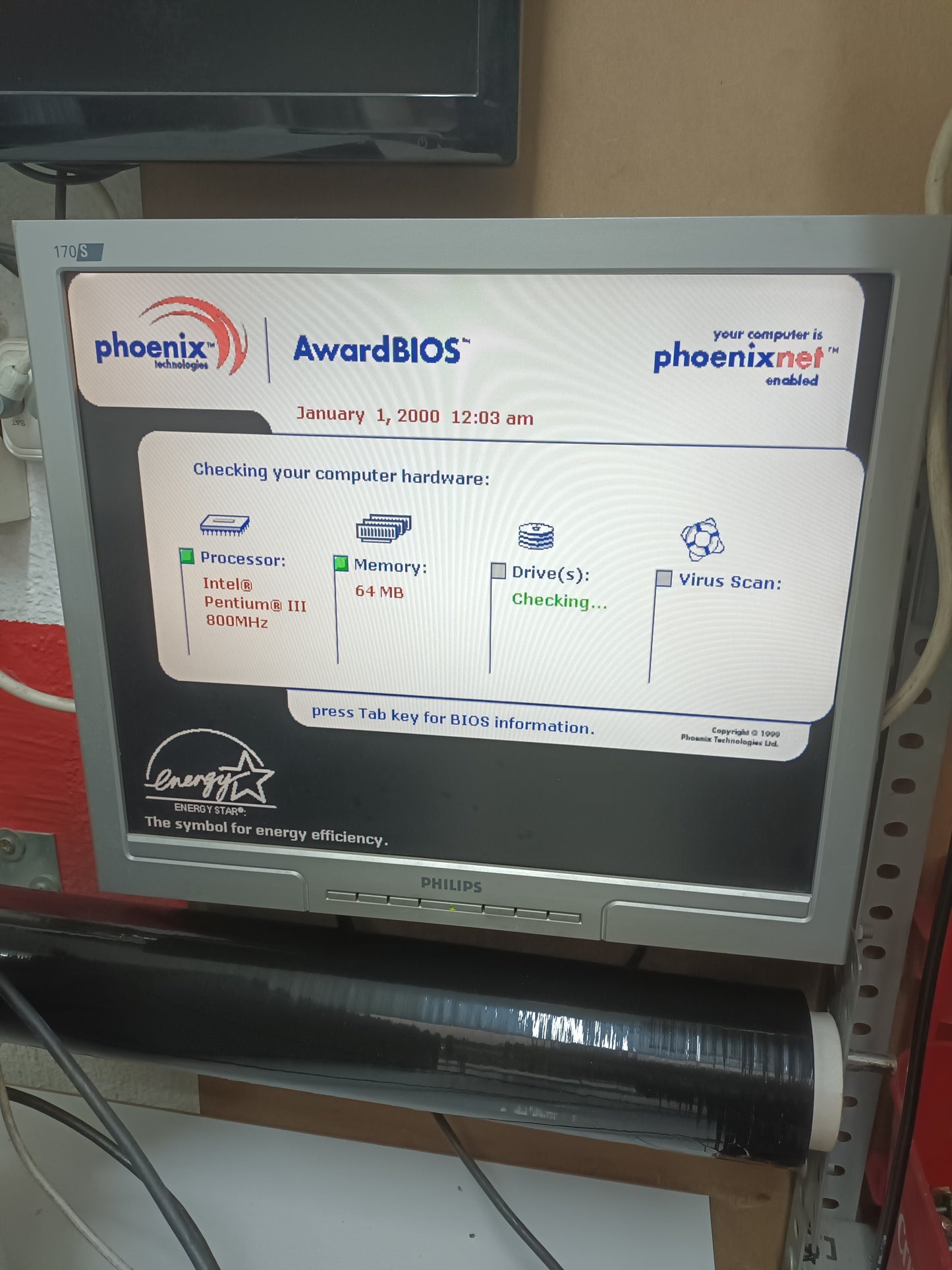 n-20, PENTIUM III, 800MHZ, y WINDOWS 98