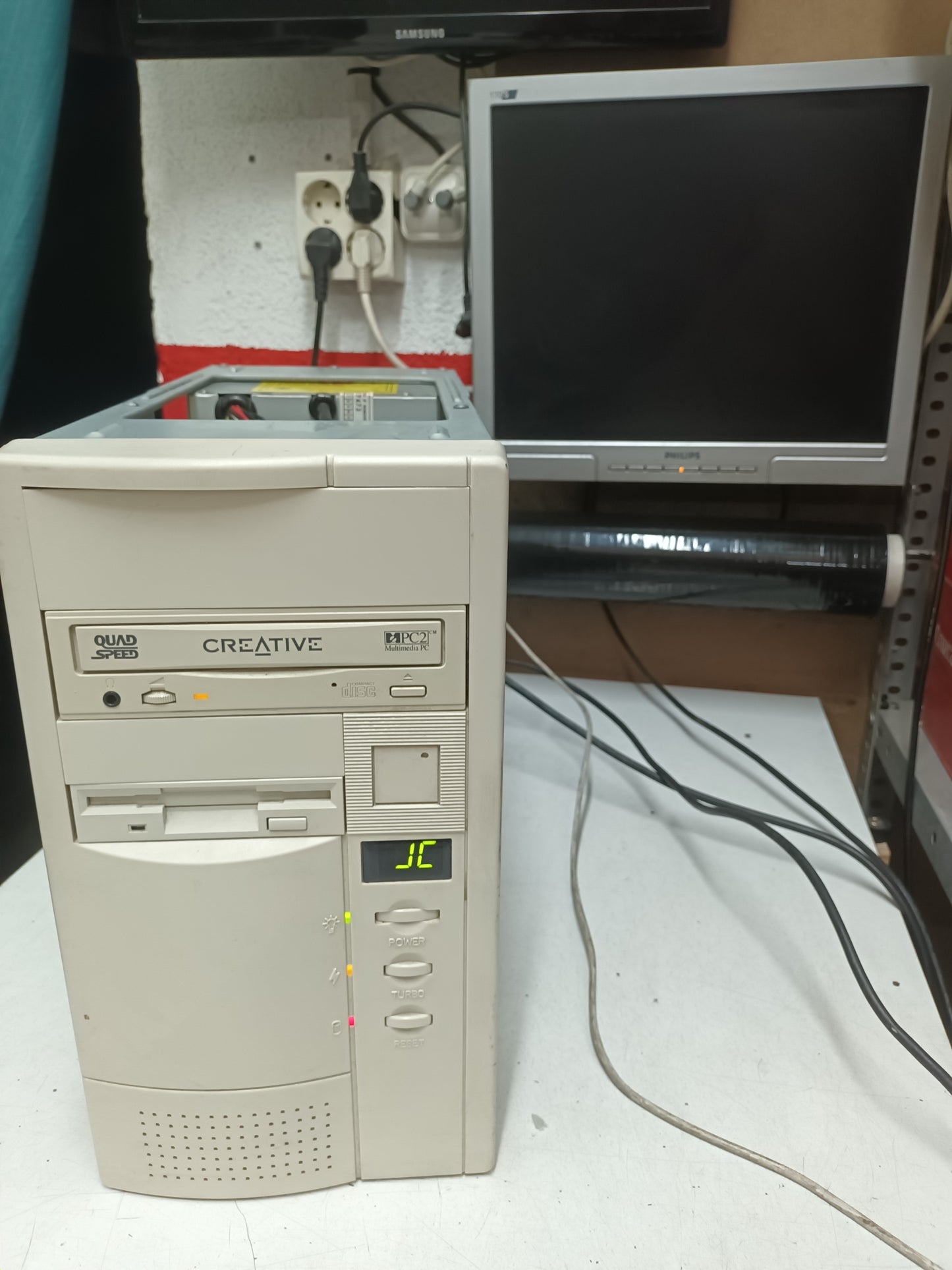 n-21, PC PENTIUM S, 100MHZ