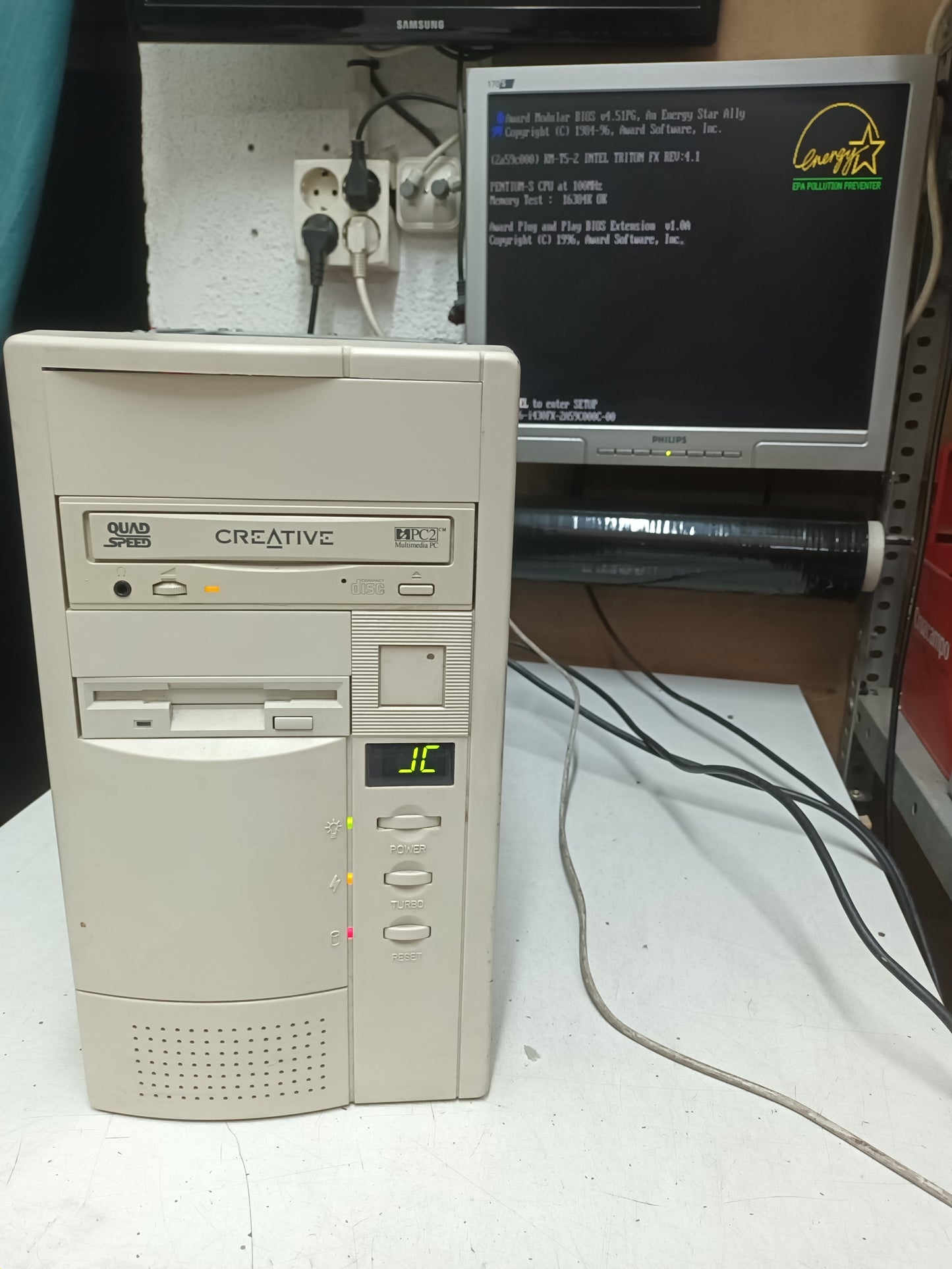 n-21, PC PENTIUM S, 100MHZ