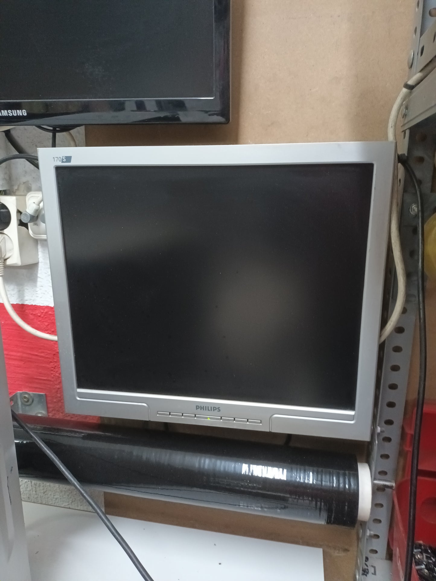 N-36, PC PENTIUM III 800MHZ