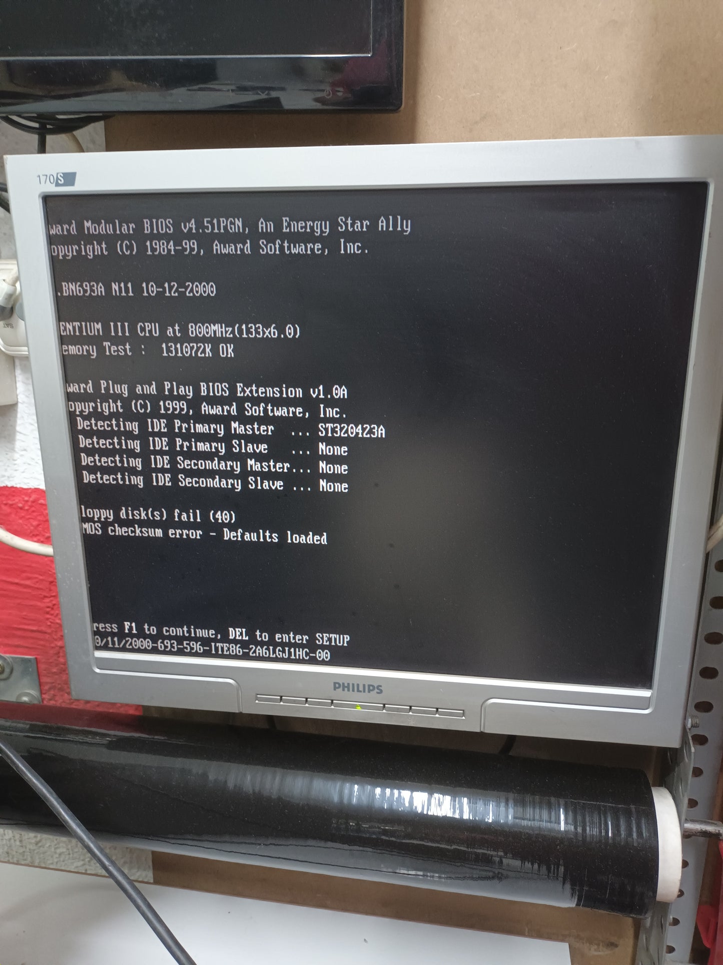 N-36, PC PENTIUM III 800MHZ