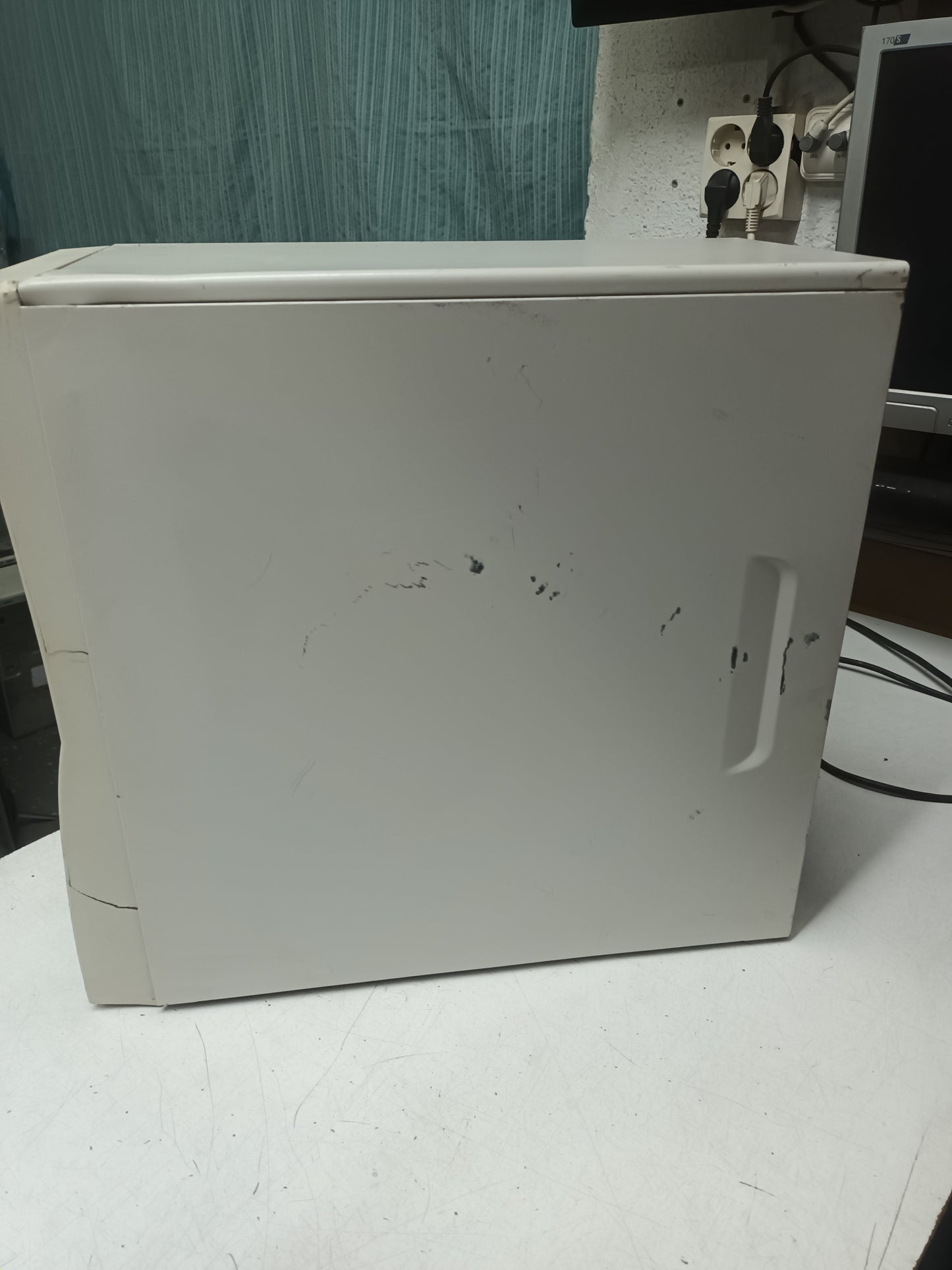 N-36, PC PENTIUM III 800MHZ