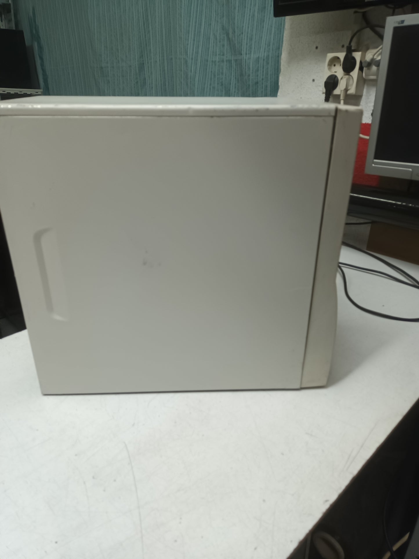N-36, PC PENTIUM III 800MHZ