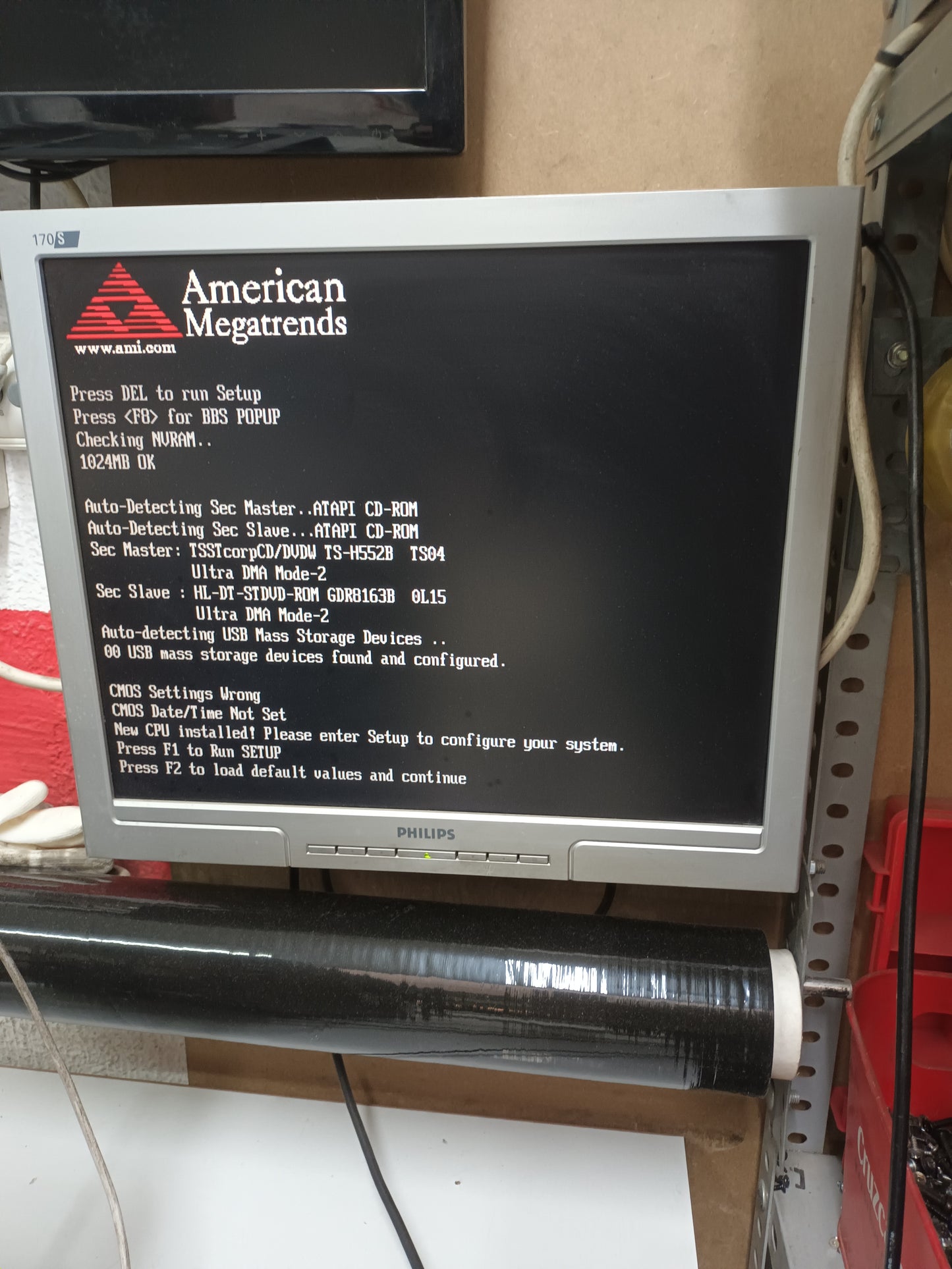 n-42, PC Retro HP Pentium 4, 2.86 GHz