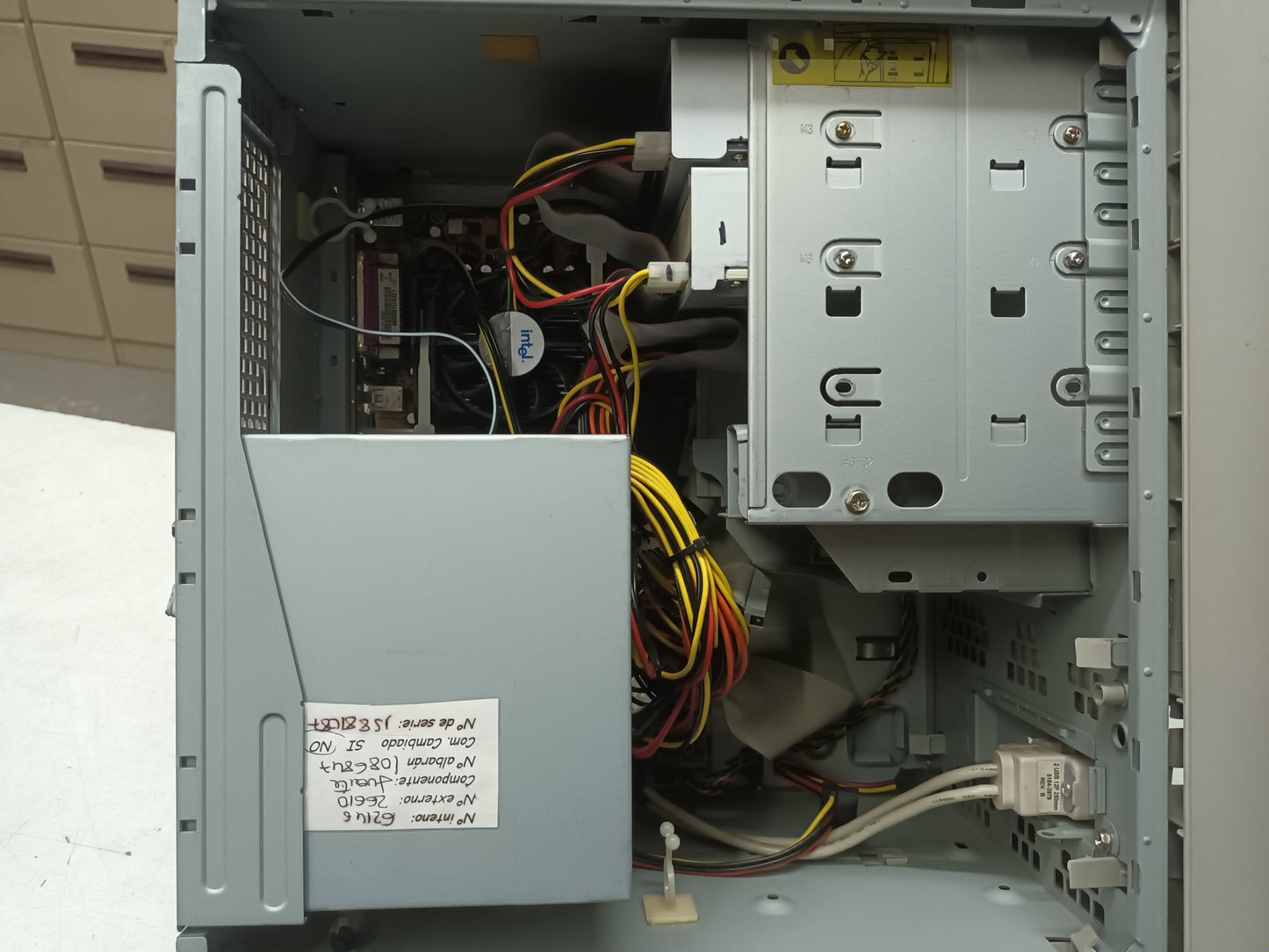 n-42, PC Retro HP Pentium 4, 2.86 GHz