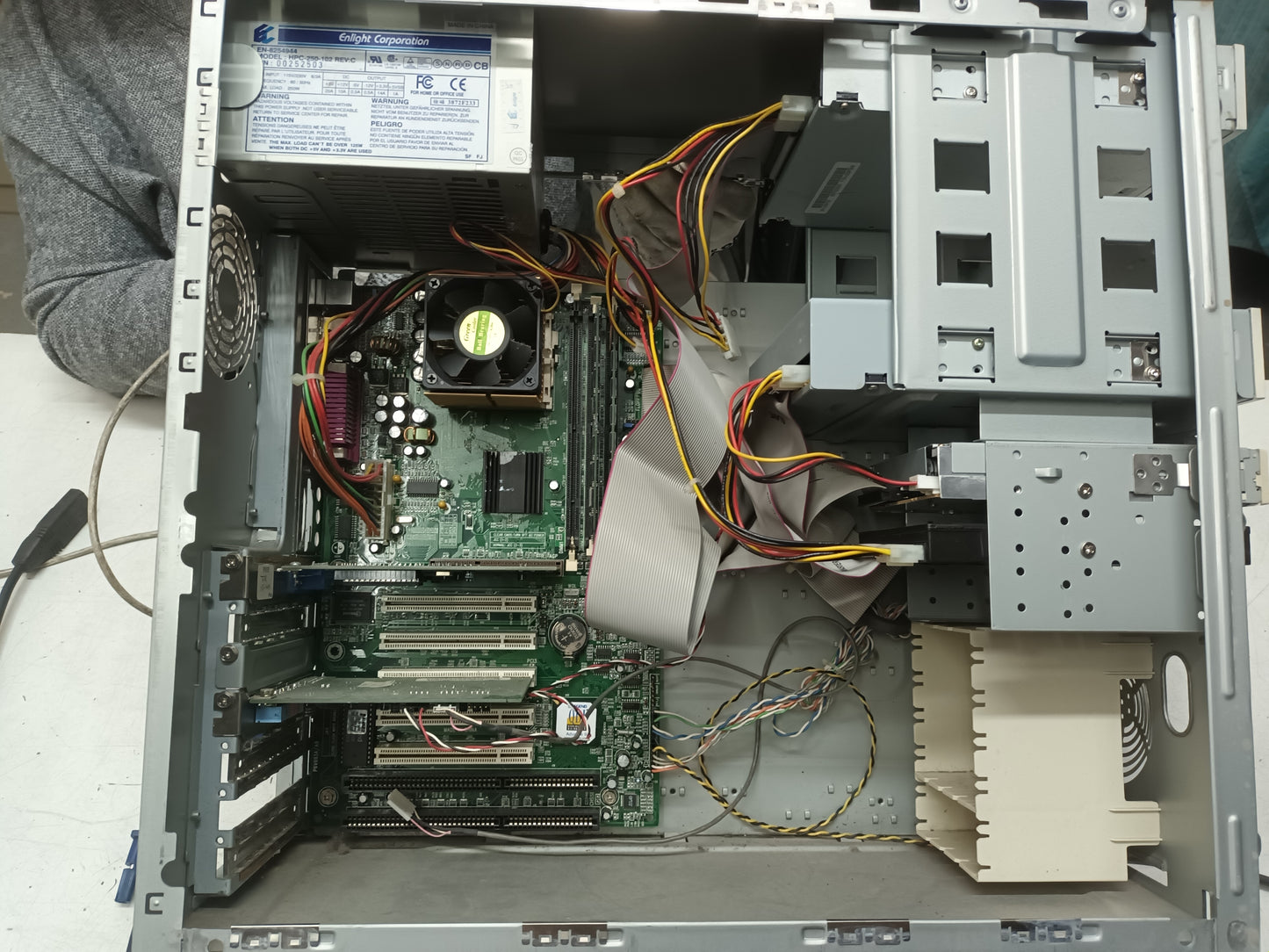 n-52, Pc retro, PENTIUM III, 800EB mHZ