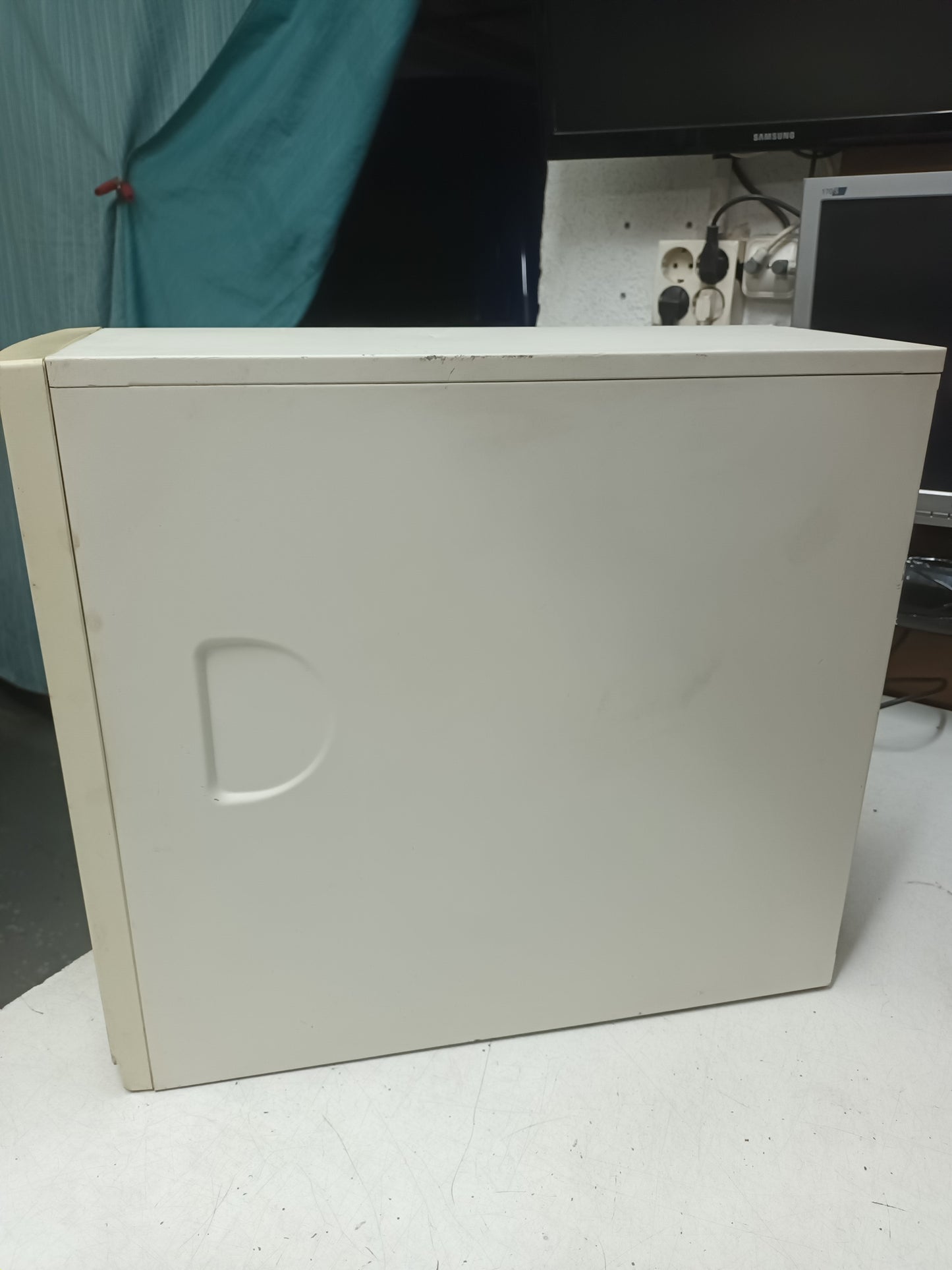 n-52, Pc retro, PENTIUM III, 800EB mHZ