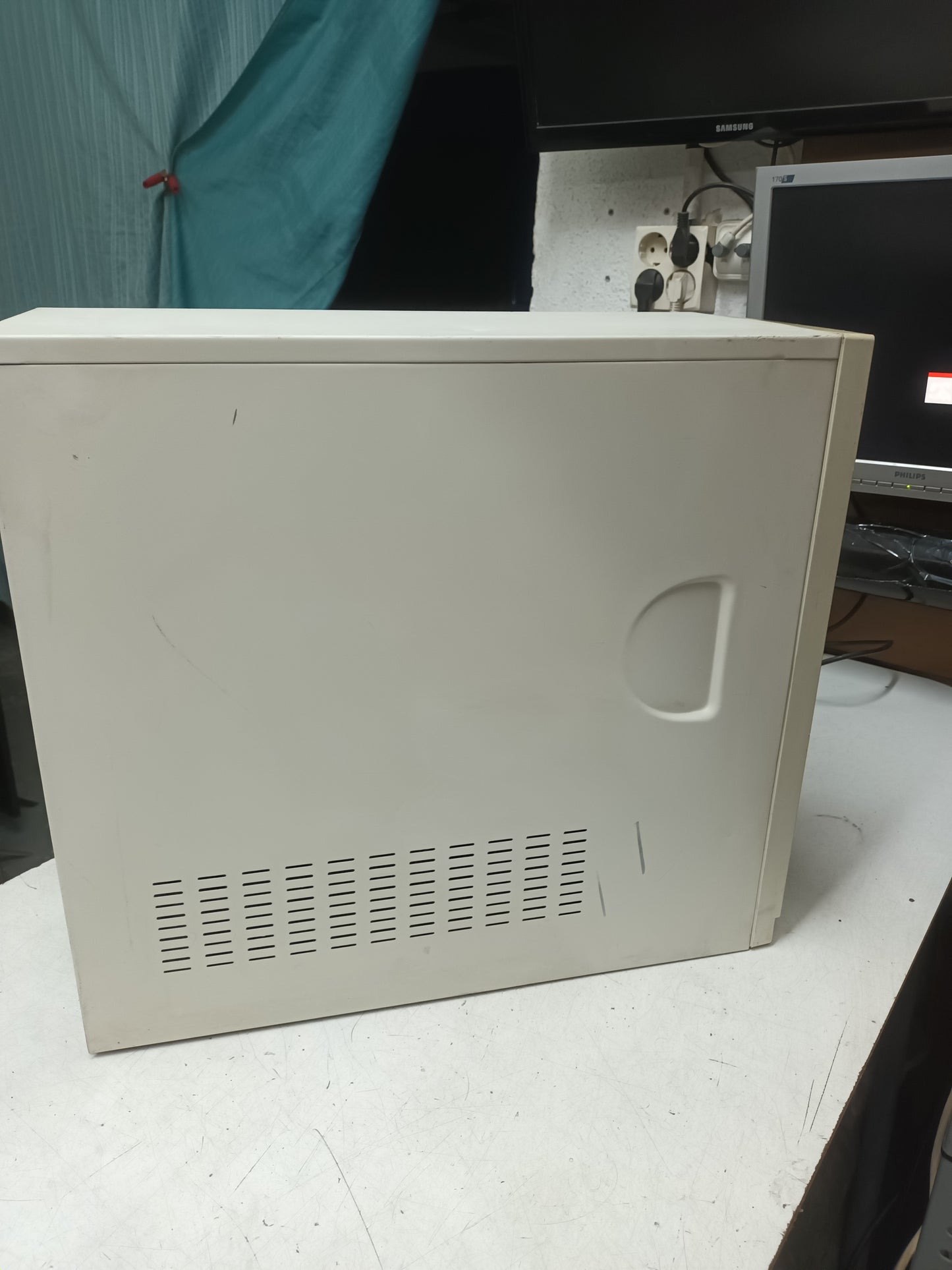 n-52, Pc retro, PENTIUM III, 800EB mHZ