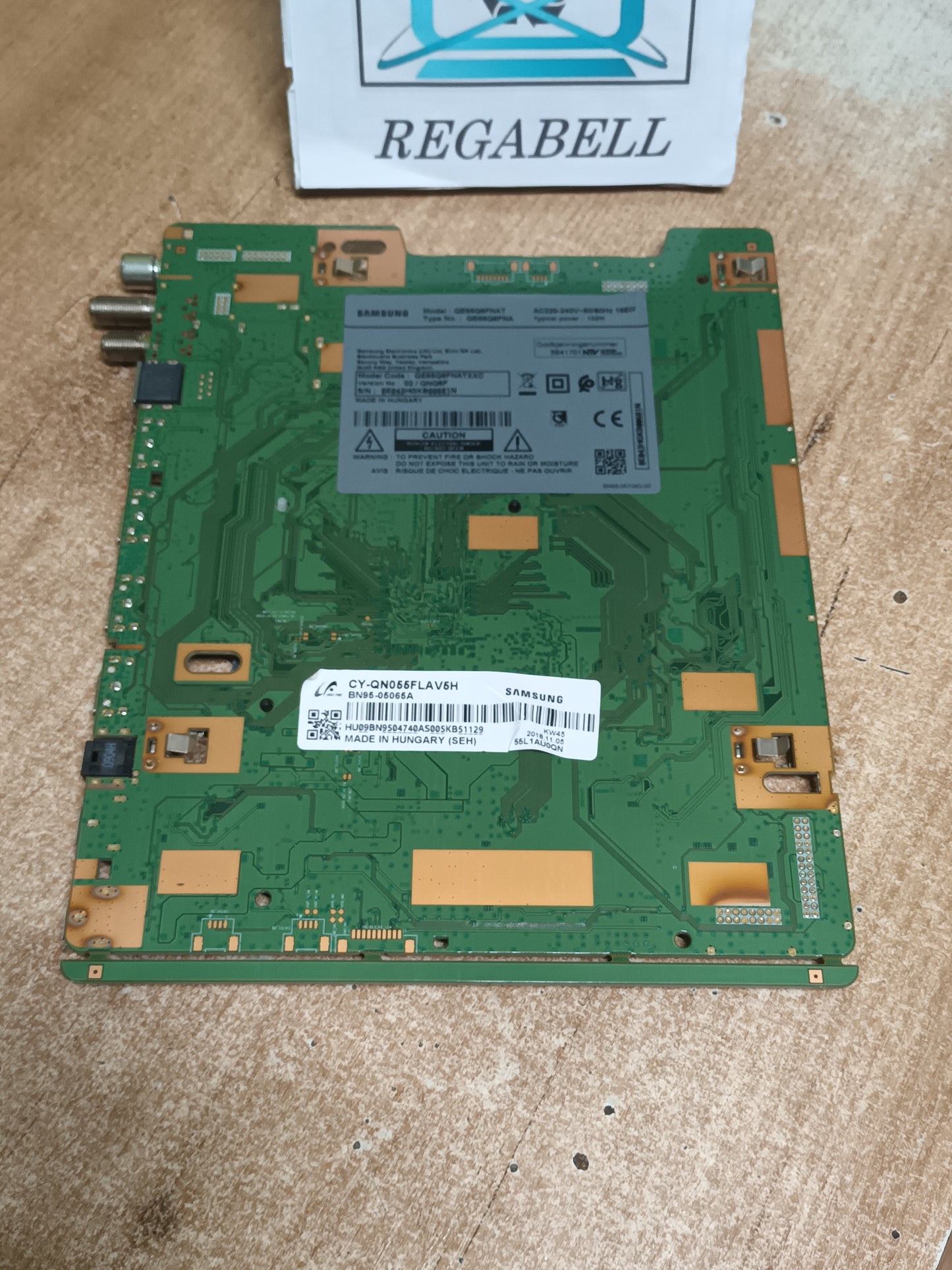 Placa Main de Samsung QE55Q6FNAT, BN94-13028K Nueva