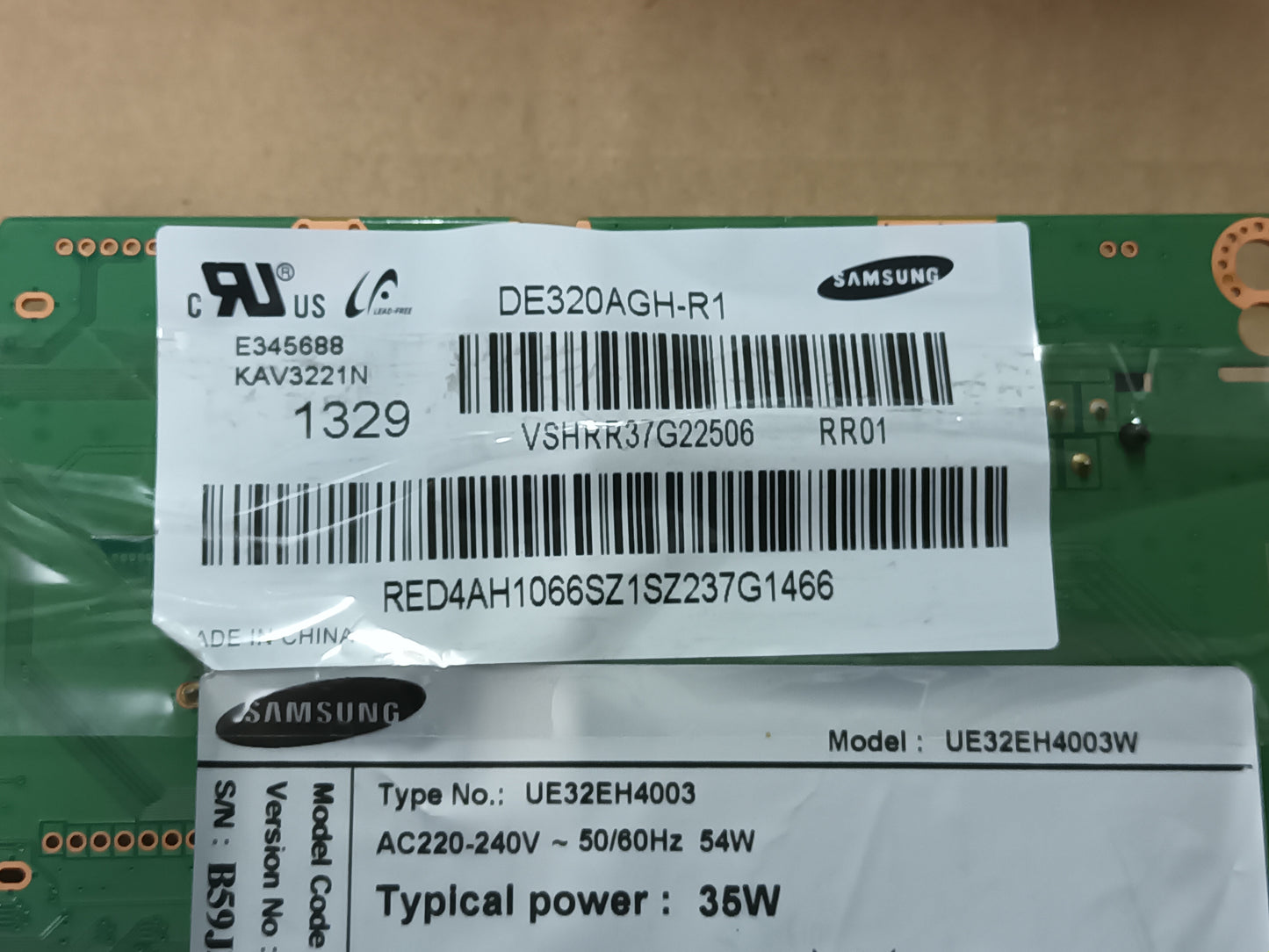 BN94-06008S, de Samsung UE32EH4003W