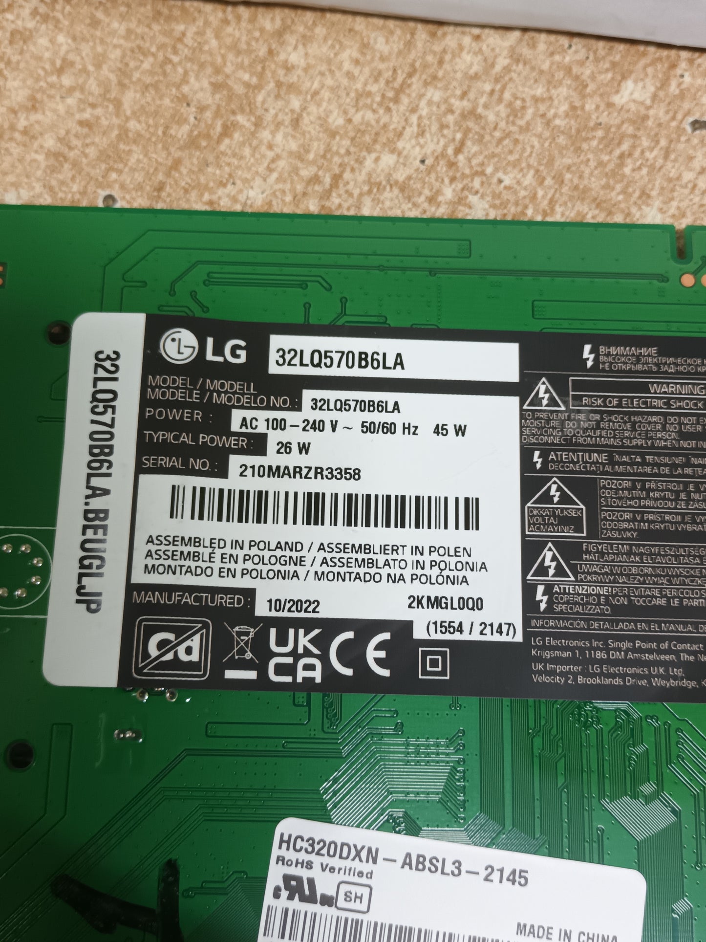 EAX69822903(1.0), EBT67221811, de LG32LQ570B6LA