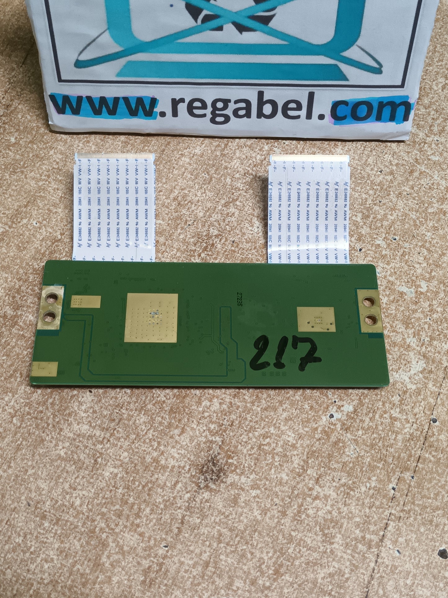 HV430QUBH10, de JVC LT-43VU3000