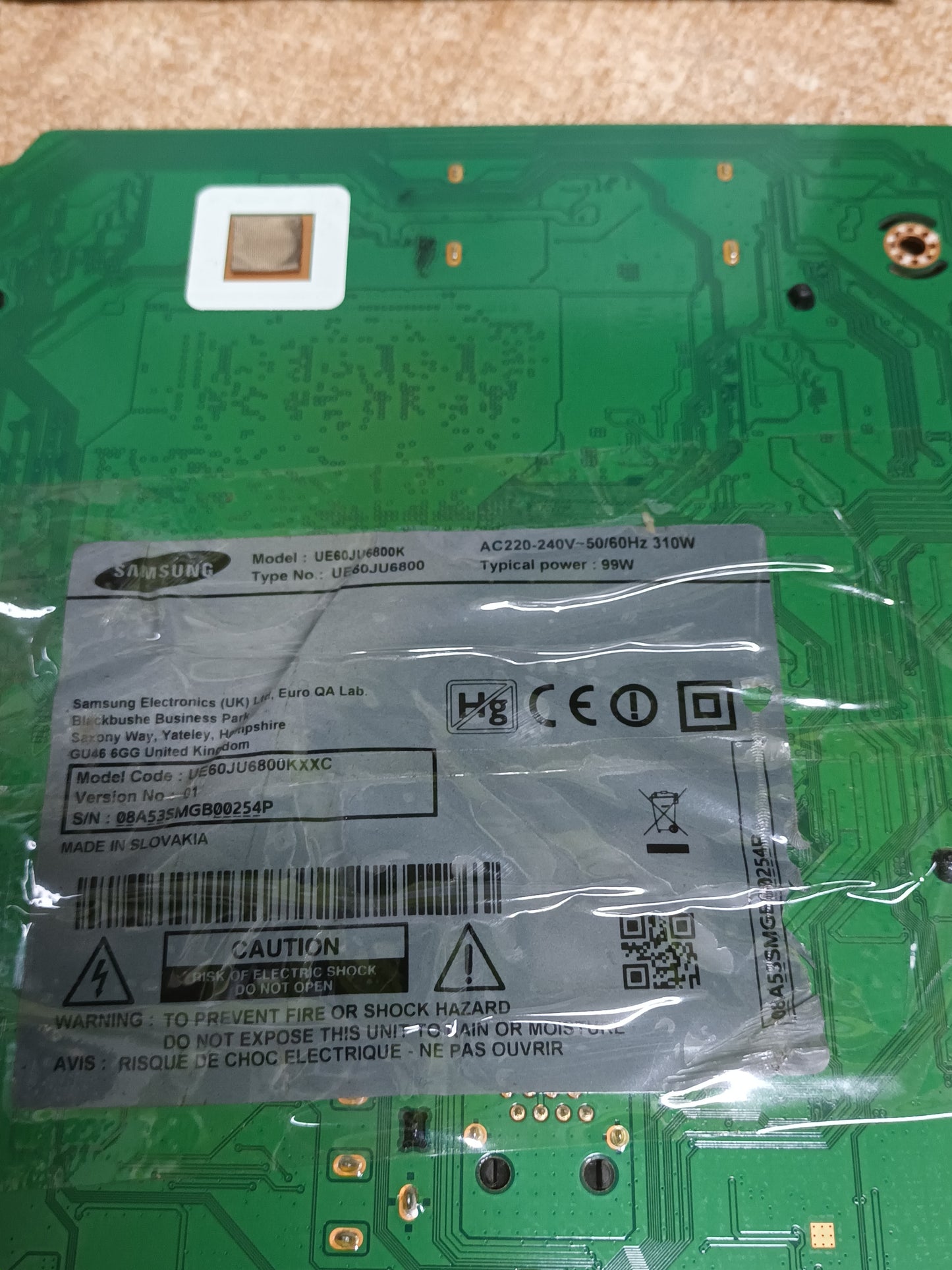 BN94-10165P, de Samsung UE60JU6800K