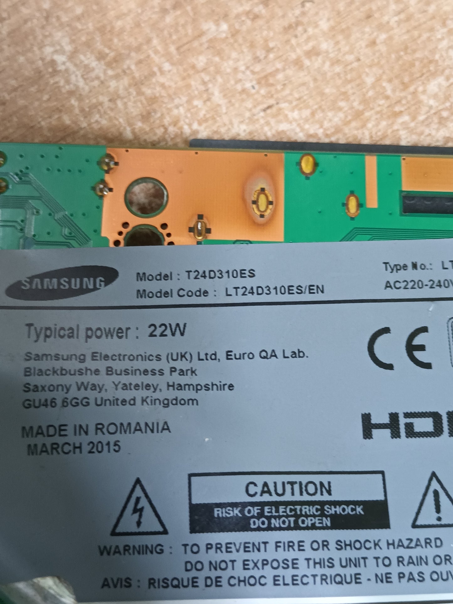 BN44-00746A, de Samsung T24D310ES