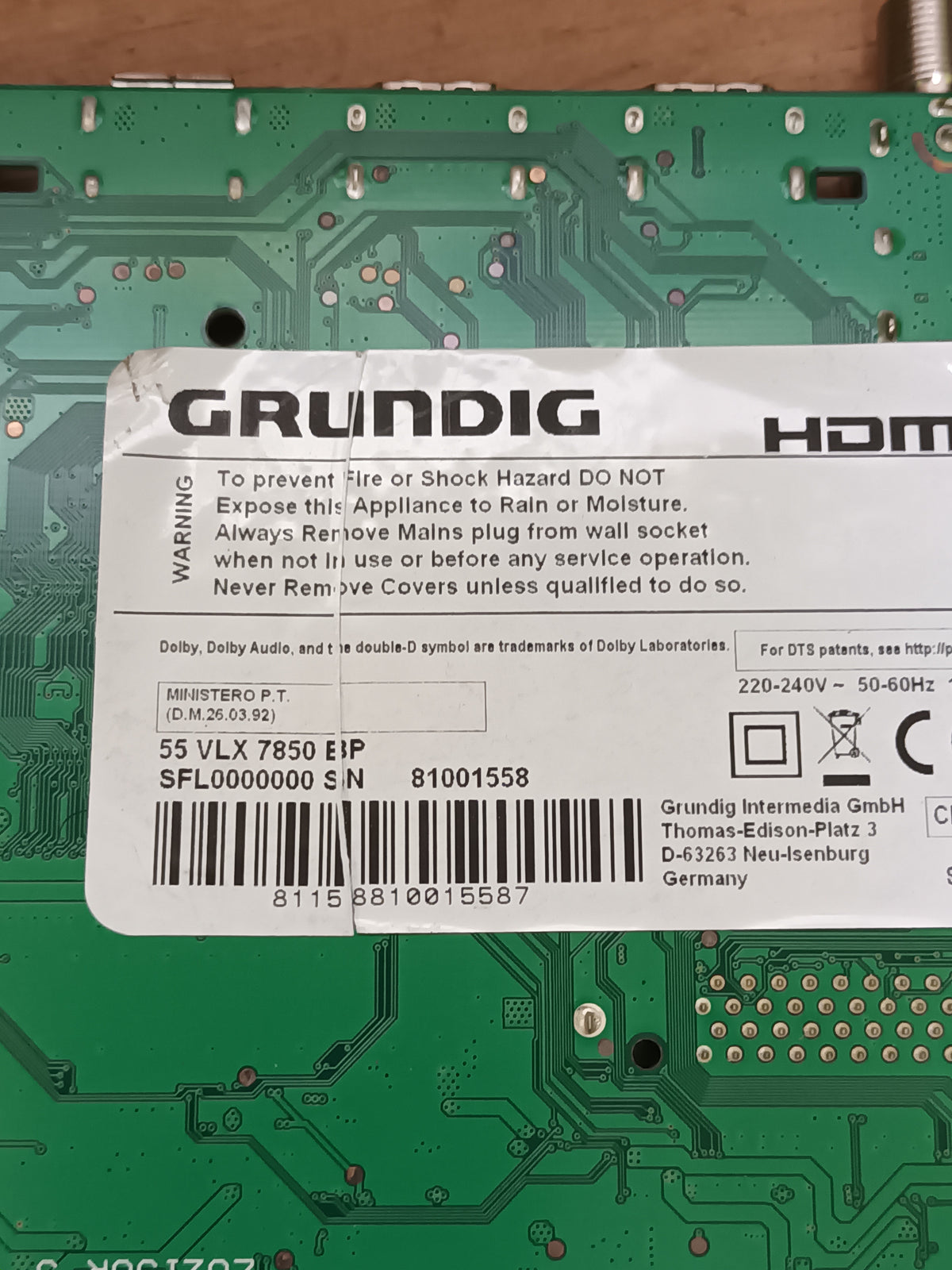 6870C-0769A de GRUNDIG 55VLX7850BP