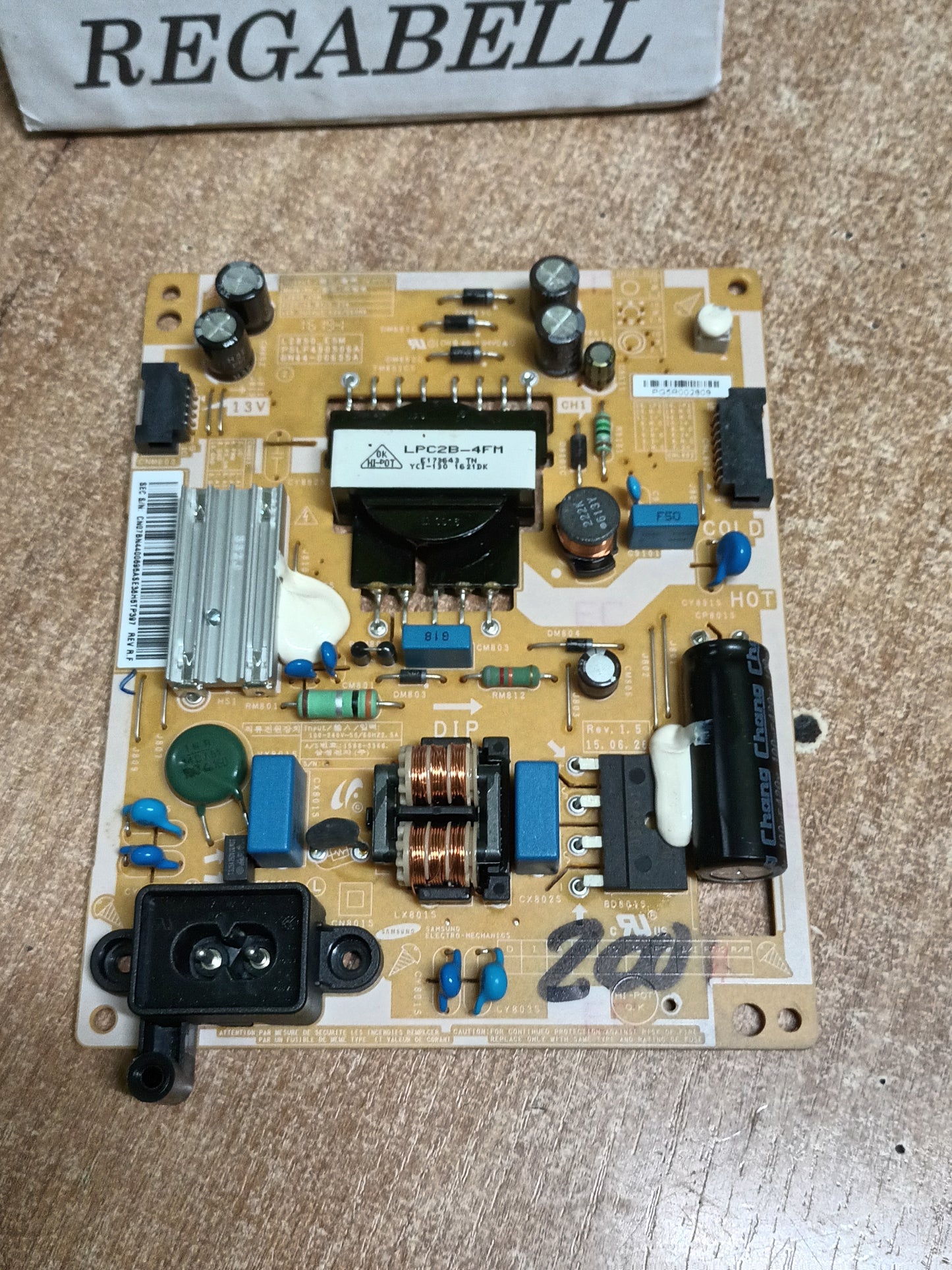 BN44-00695A, de TV Samsung: UE28J4200AW