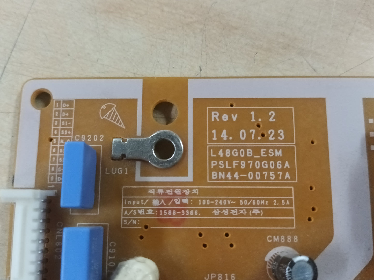 BN44-00757A, de Samsung UE48H5203AW