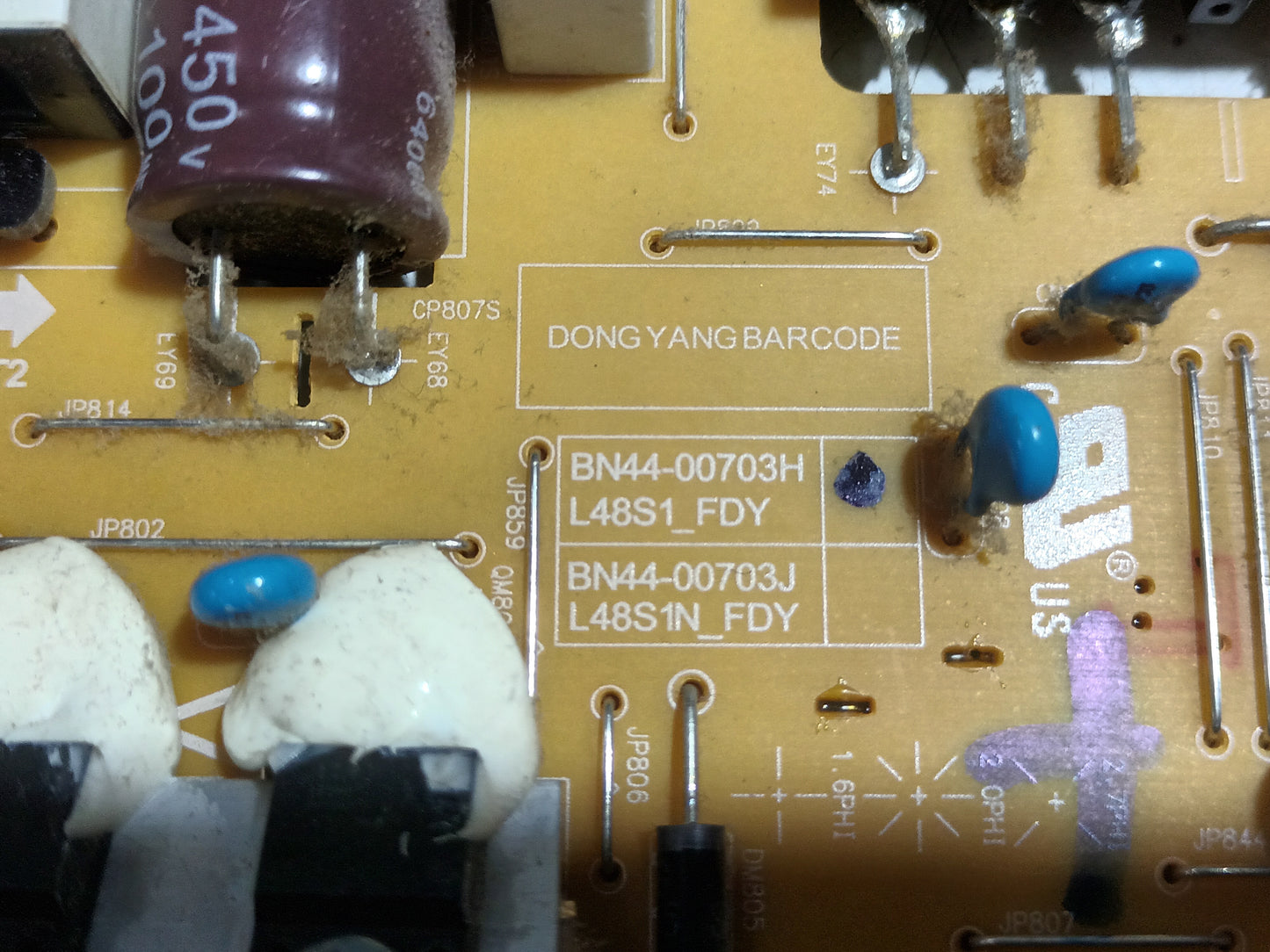 BN44-00703H, de TV Samsung UE40J6240AK