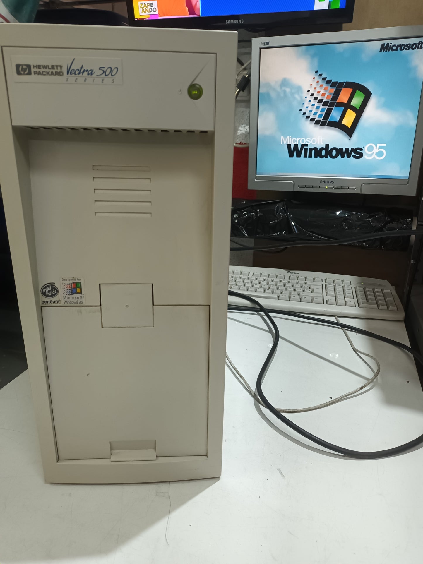 HP VECTRA 500    (n-3)