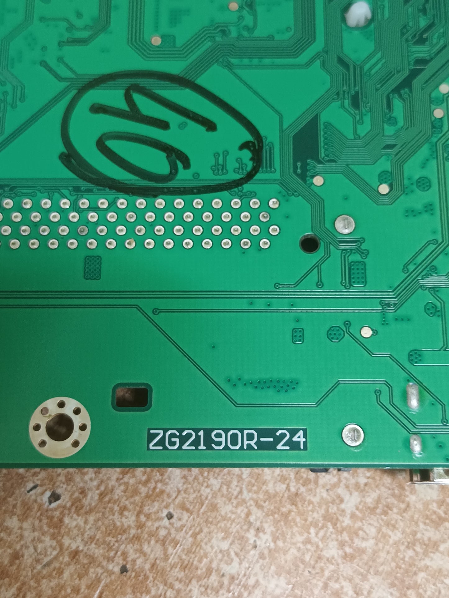 ZG2190R-24, PLACA MAIN GRUNDIG, de tv GRUNDIG 43GFU7960B,