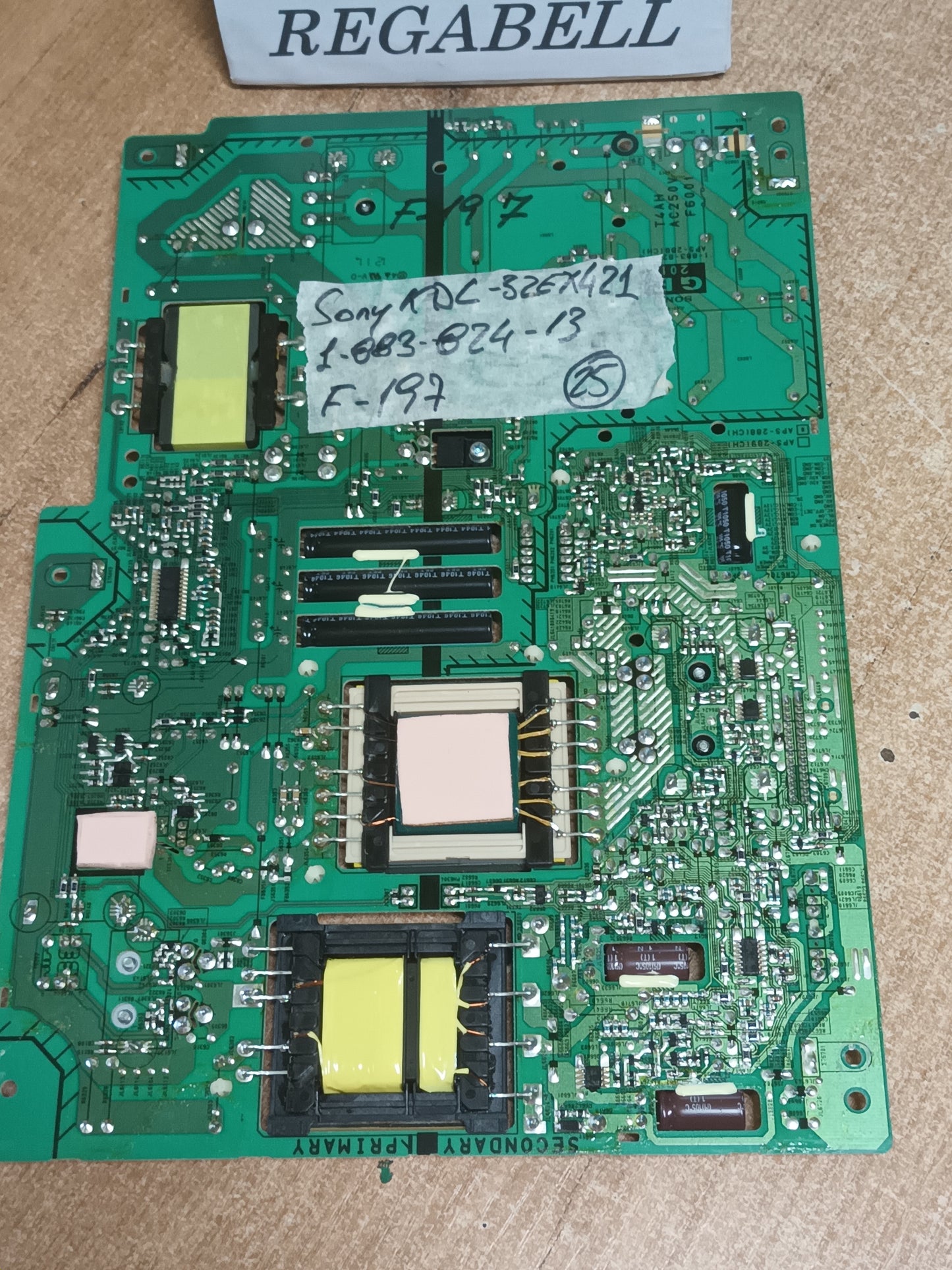 1-883-824-13, de tv SONY KDL-32EX421,