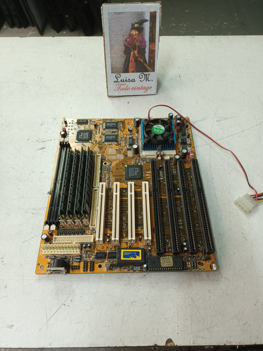 PLACA BASE PC, Socket 7 AT chipset TX Pro, ref.30