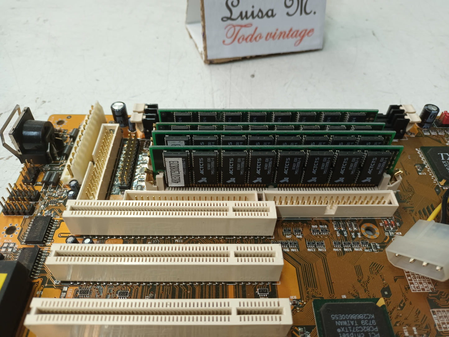 PLACA BASE PC, Socket 7 AT chipset TX Pro, ref.30