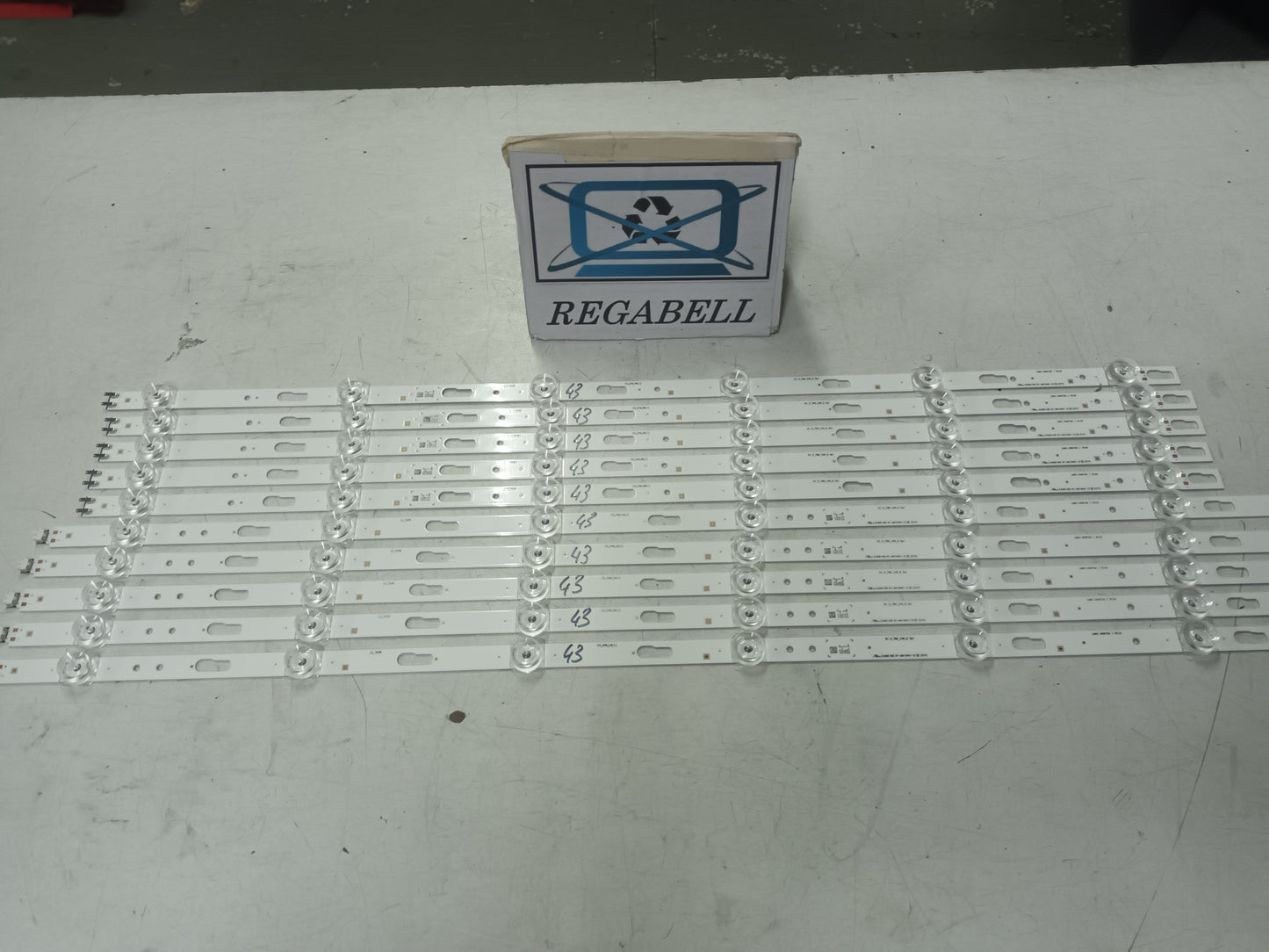 KIT DE 10 tiras de retroiluminación SAMSUNG UE65TU7095U