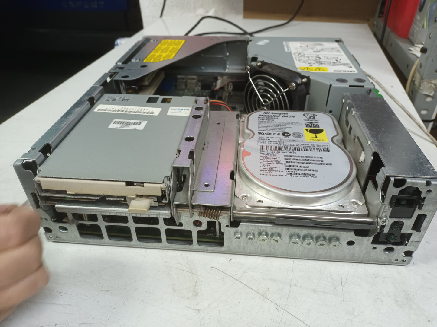 HP COMPAC DESKPRO EN, SERIES SFF  (N-23)