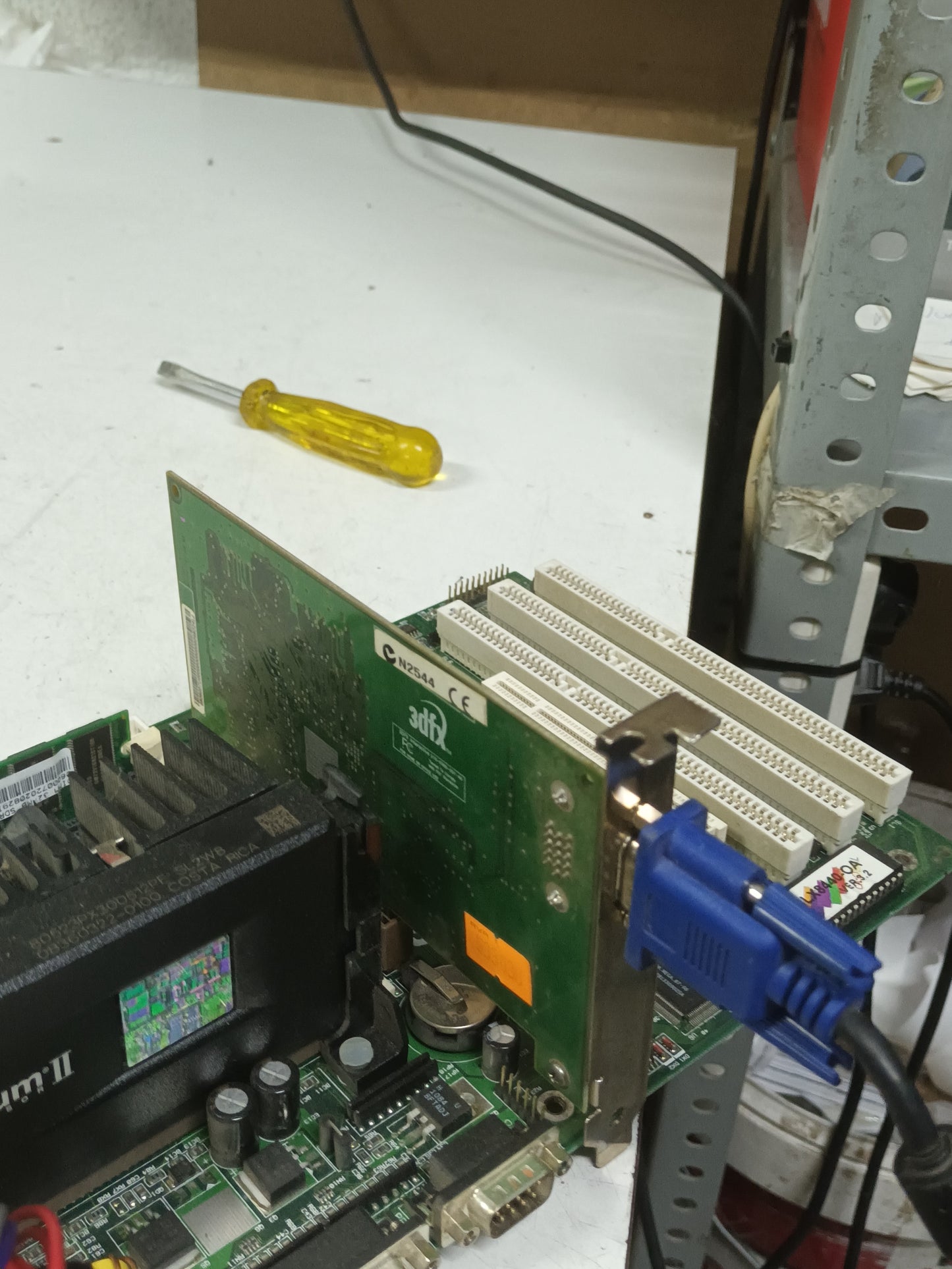 Placa base retro, con pentium II, 300mhz, (p-36)