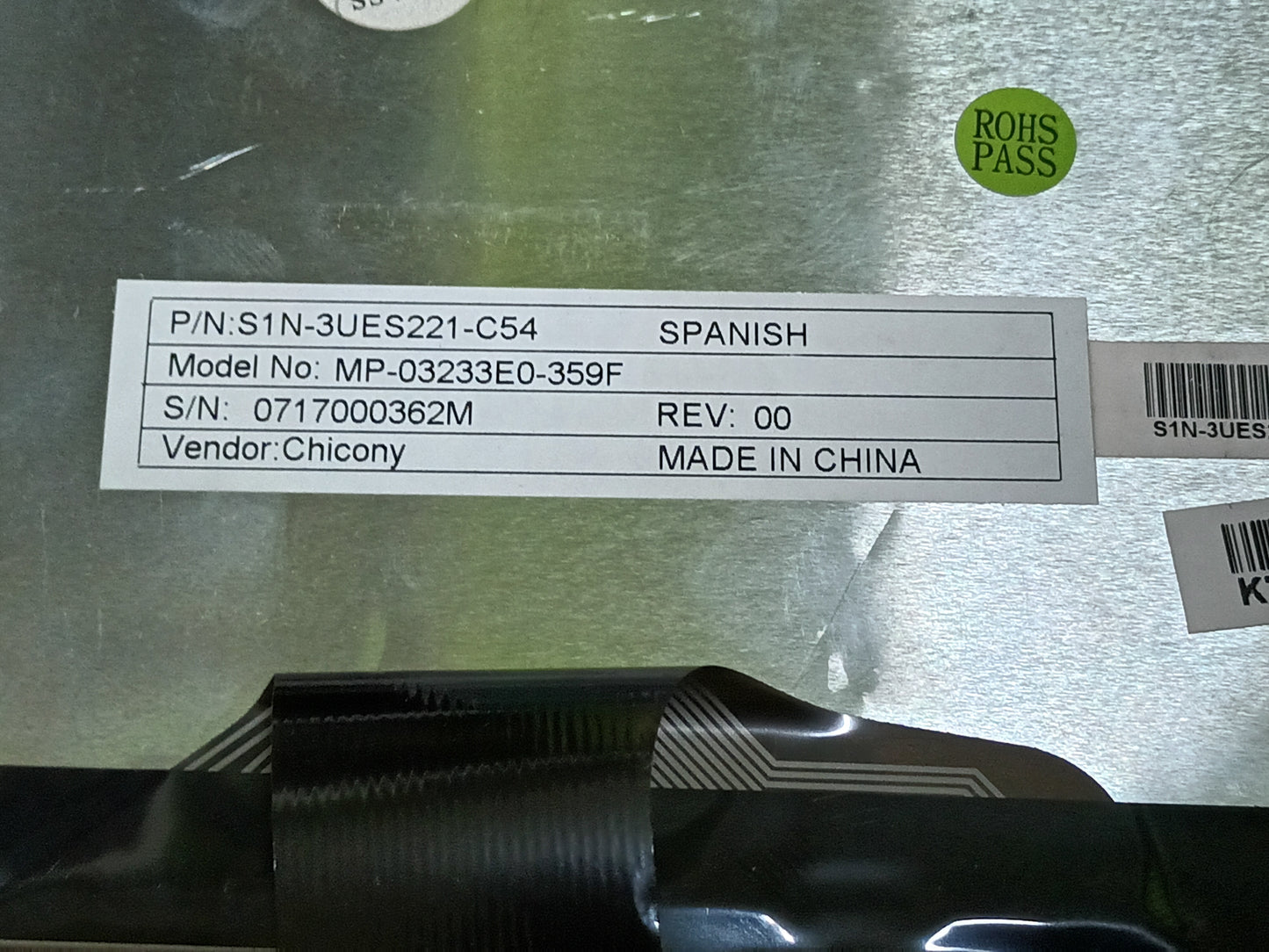 TECLADO MSI M670 REFERENCIA: MP-03233E0-359F,